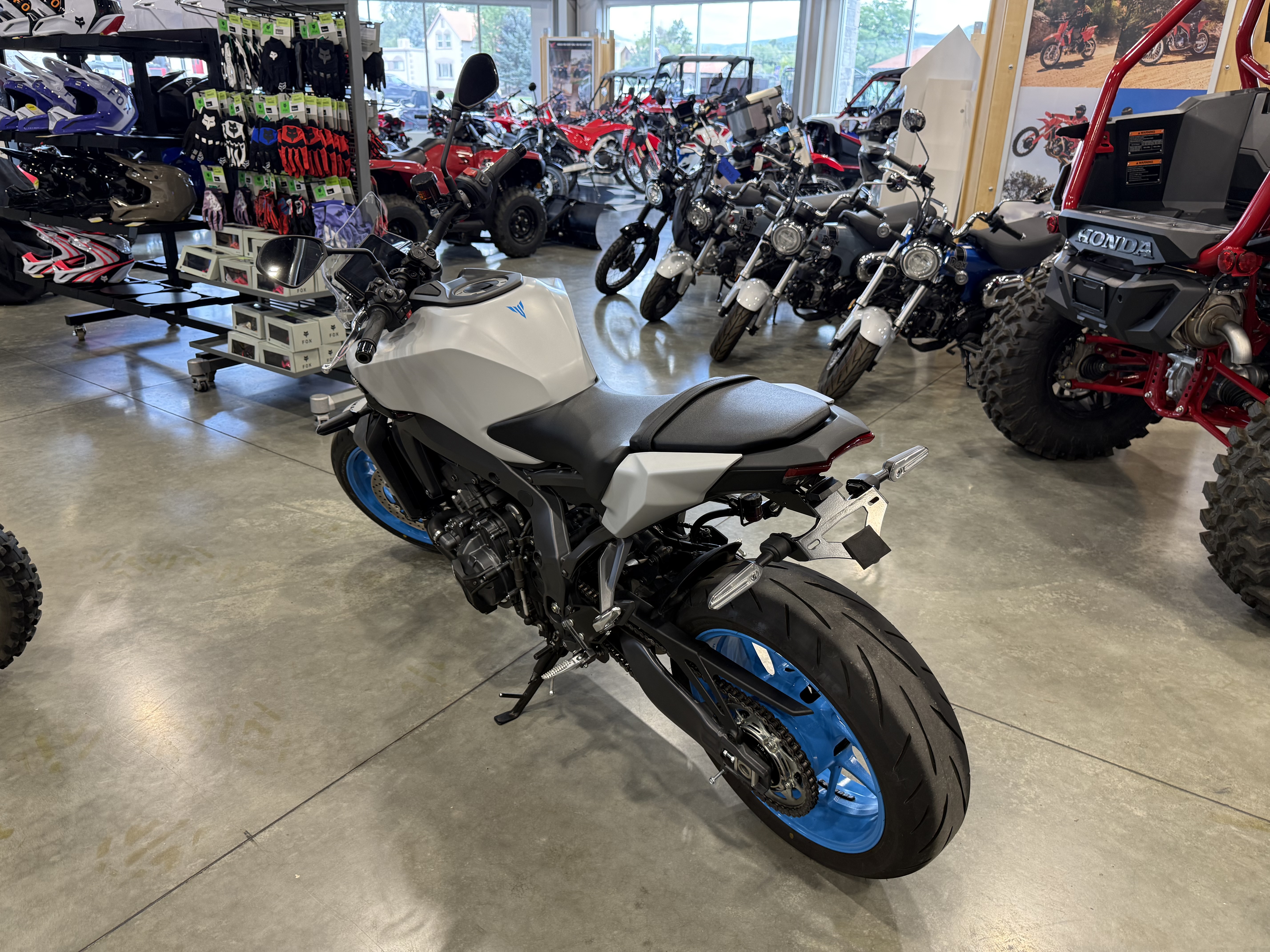2025 Yamaha MT-09 MOTORCYCLE