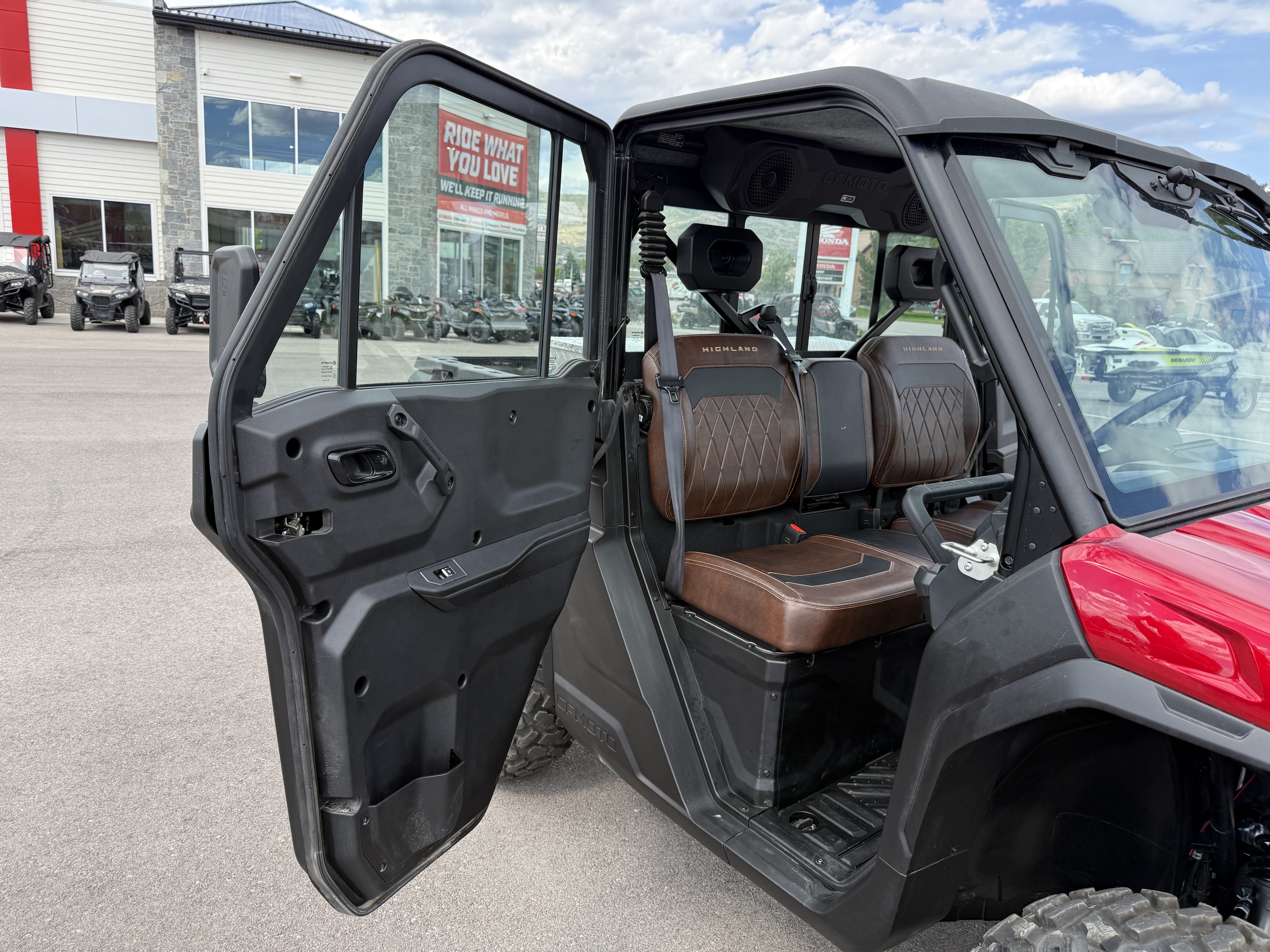 2026 CFMOTO UFORCE U10 Pro Highland UTV