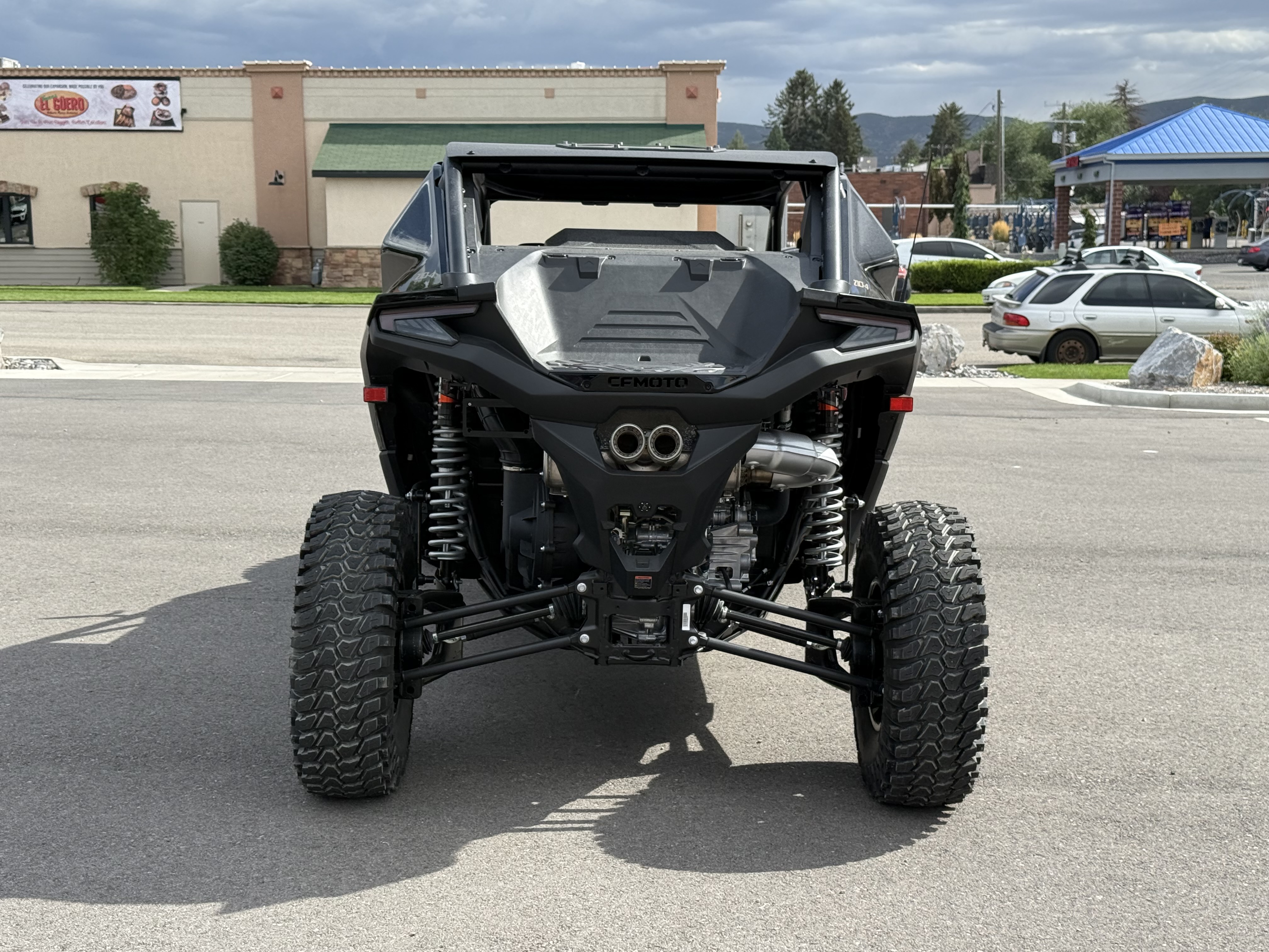 2027 CFMOTO ZFORCE Z10-4 UTV