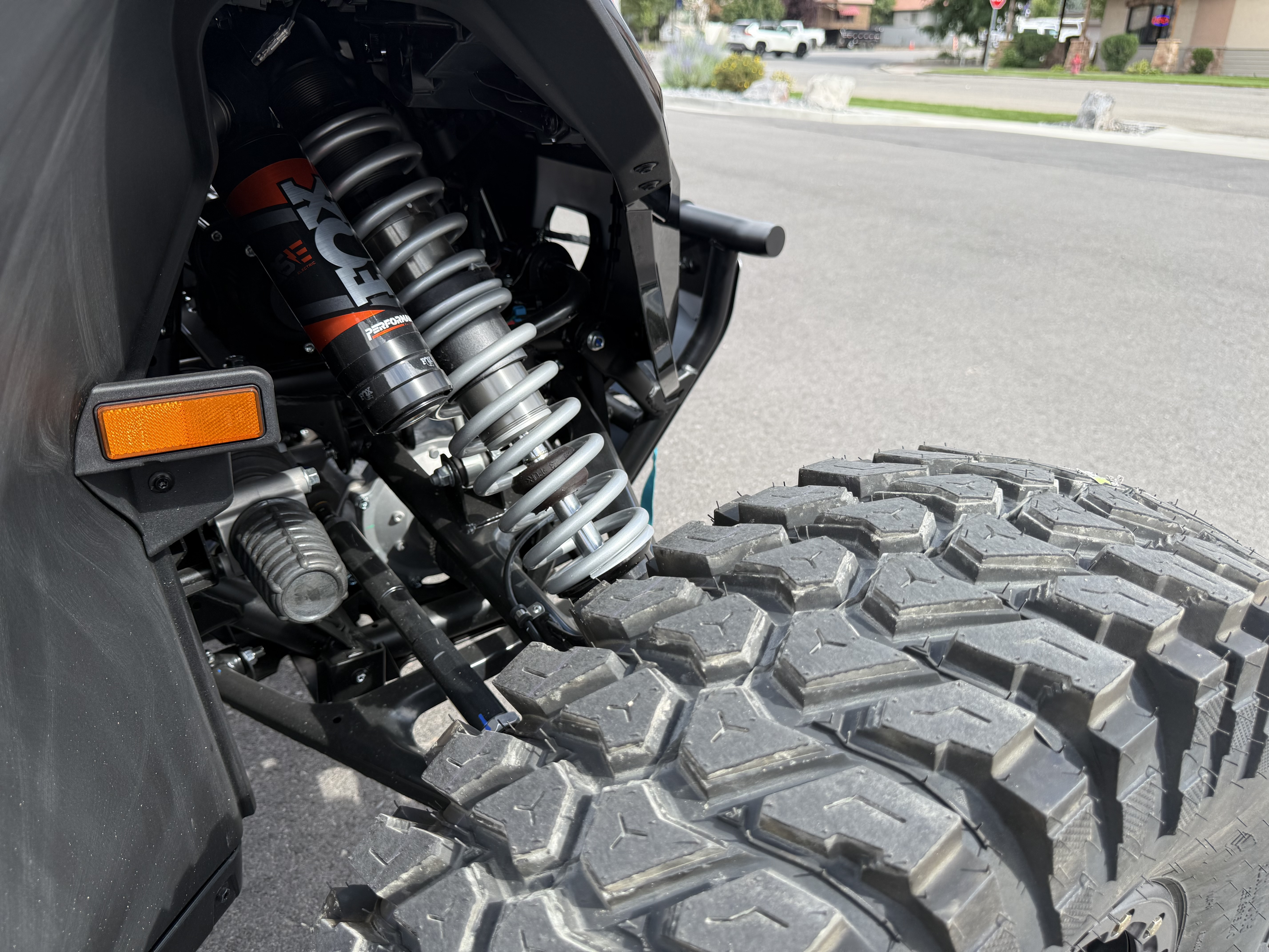 2027 CFMOTO ZFORCE Z10-4 UTV