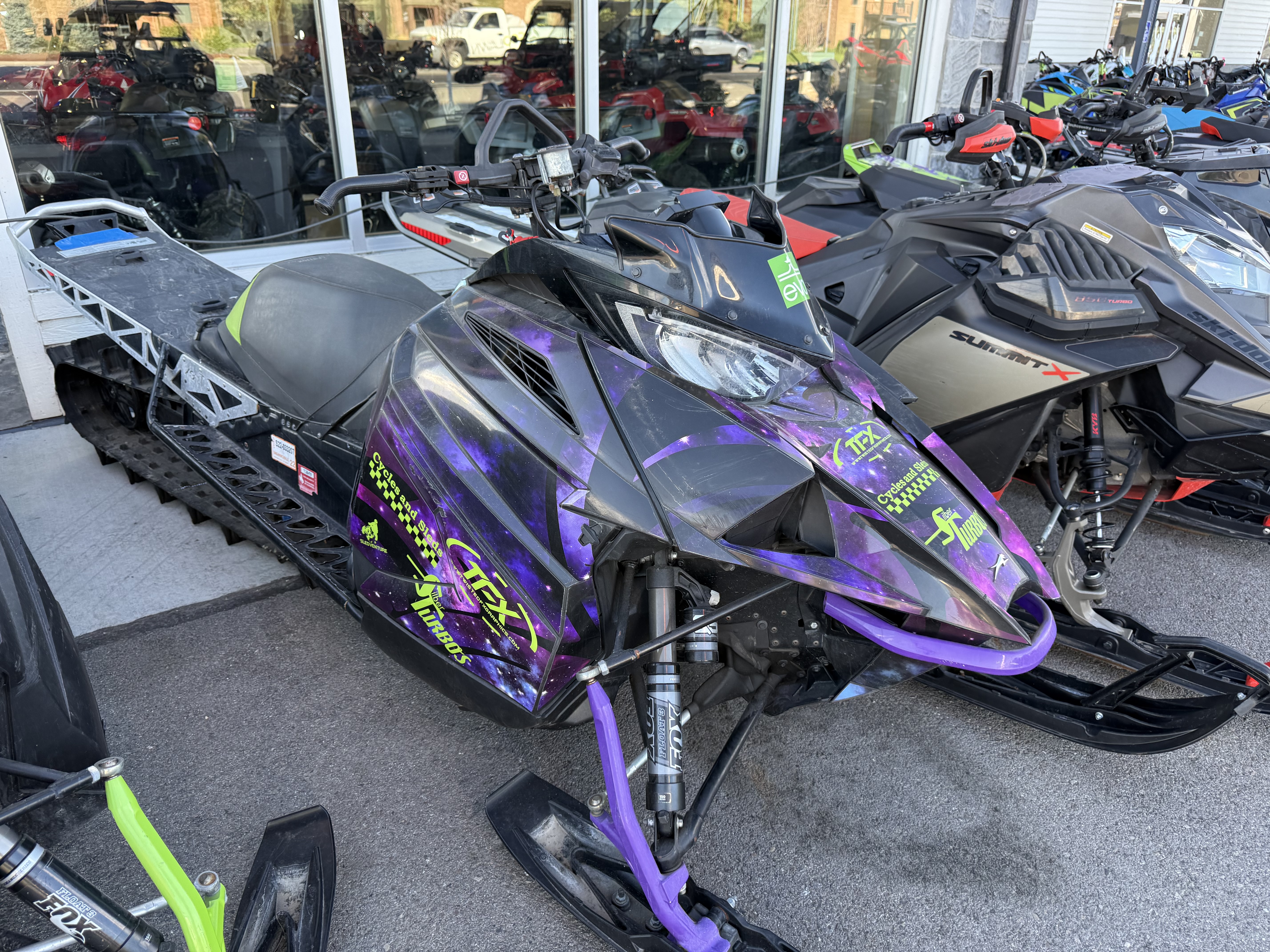 2019 ARCTIC CAT M 8000 Mountain Cat Alpha One SNOWMOBILE