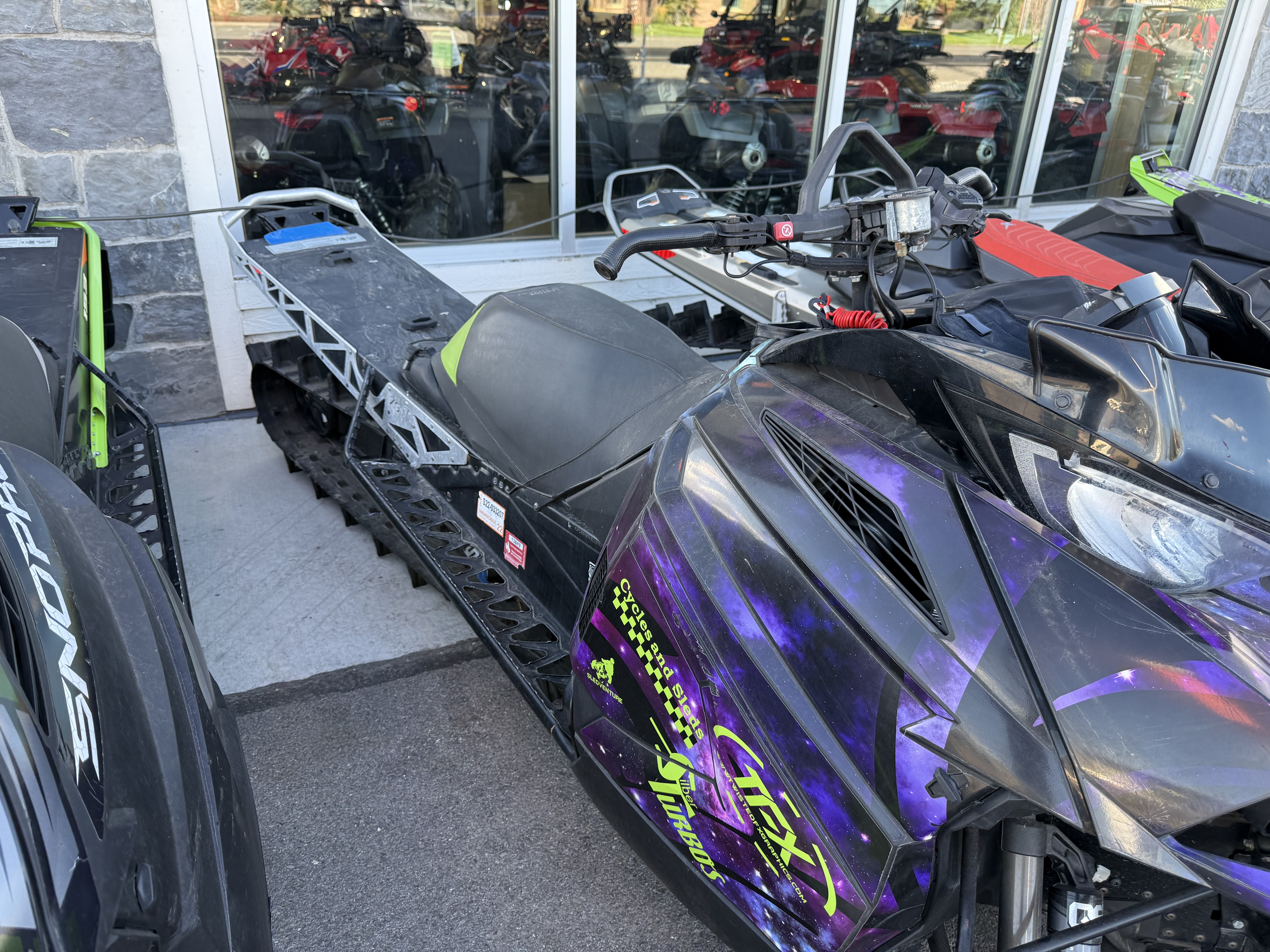 2019 ARCTIC CAT M 8000 Mountain Cat Alpha One SNOWMOBILE