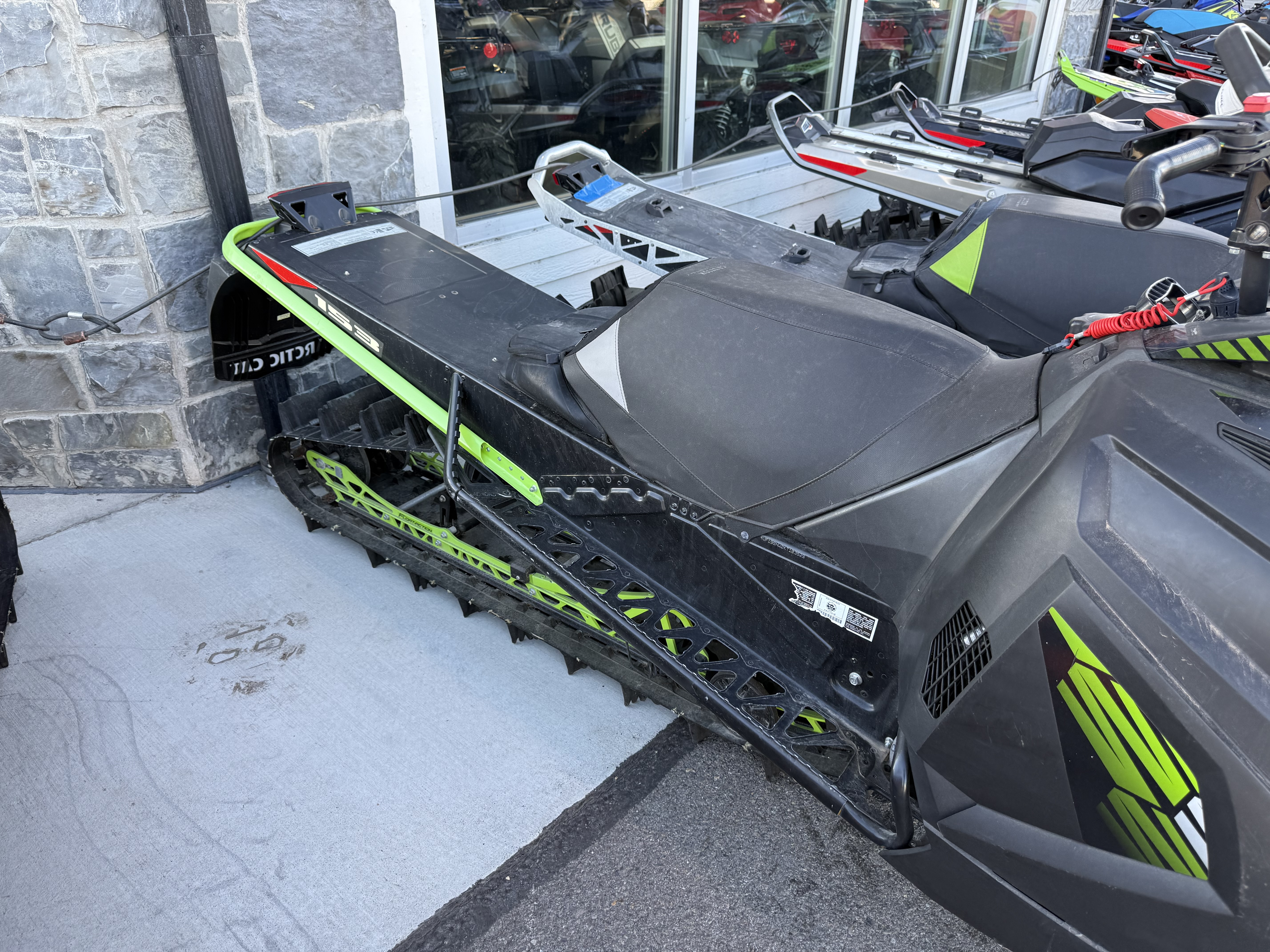 2019 ARCTIC CAT M8000 SNOW PRO 153 SNOWMOBILE