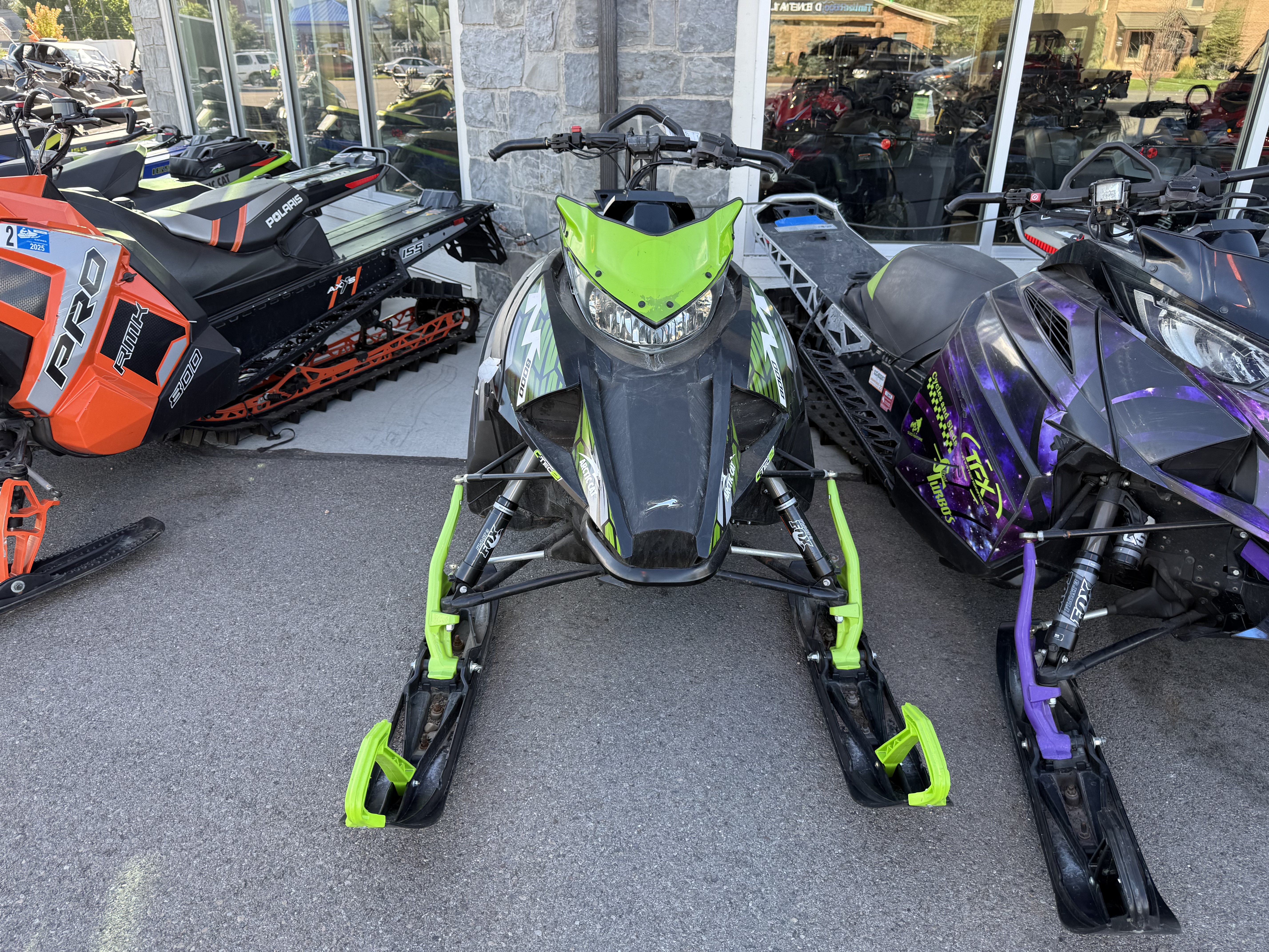 2019 ARCTIC CAT M8000 SNOW PRO 153 SNOWMOBILE