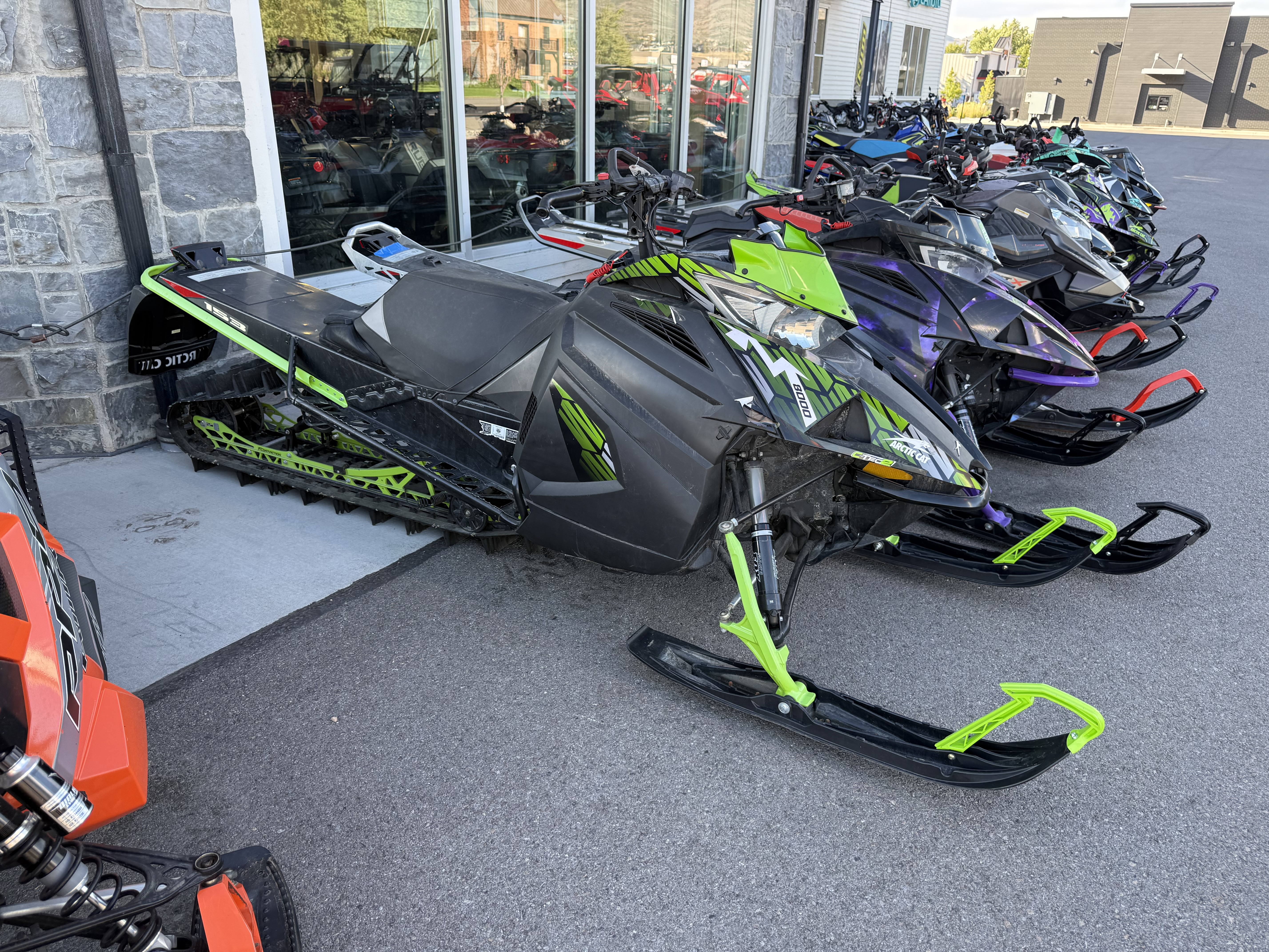 2019 ARCTIC CAT M8000 SNOW PRO 153 SNOWMOBILE