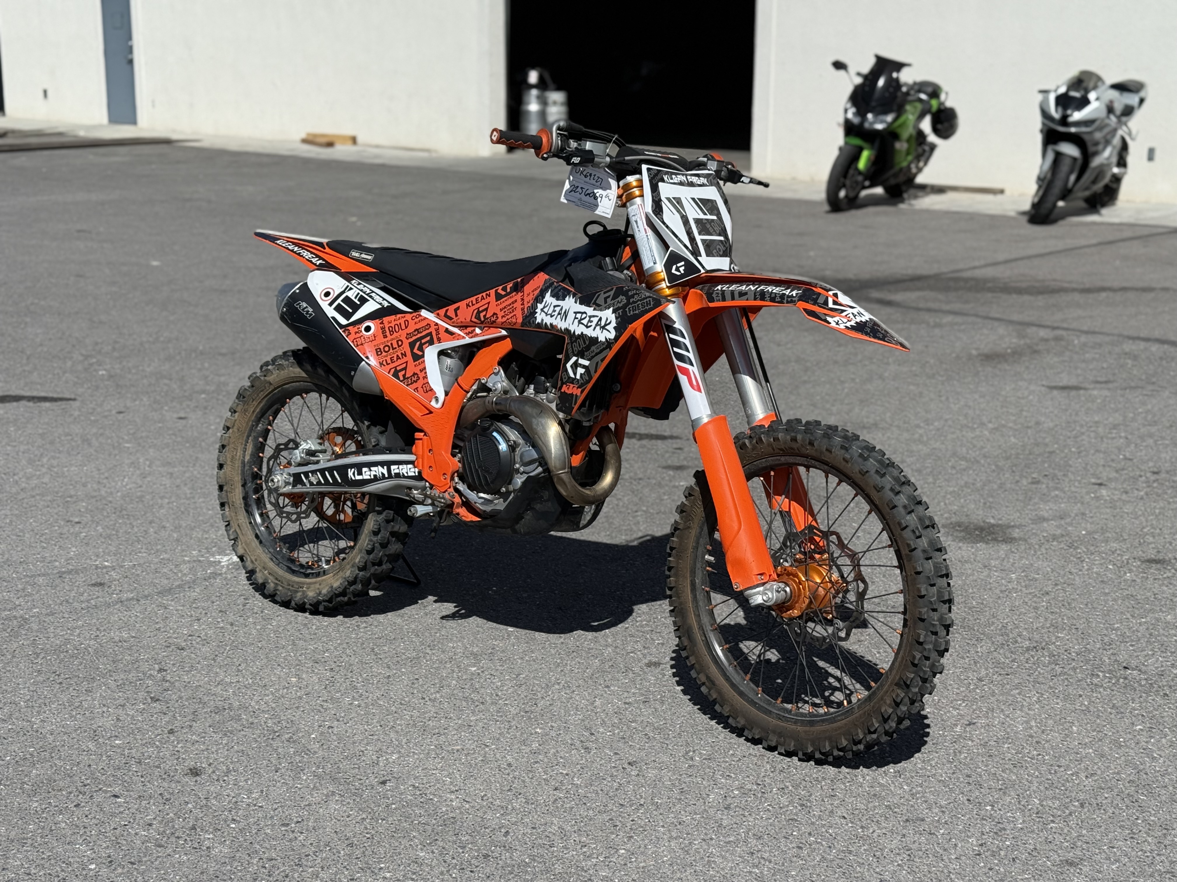 2022 KTM 450 SX-F FACTORY EDITION DIRT BIKE