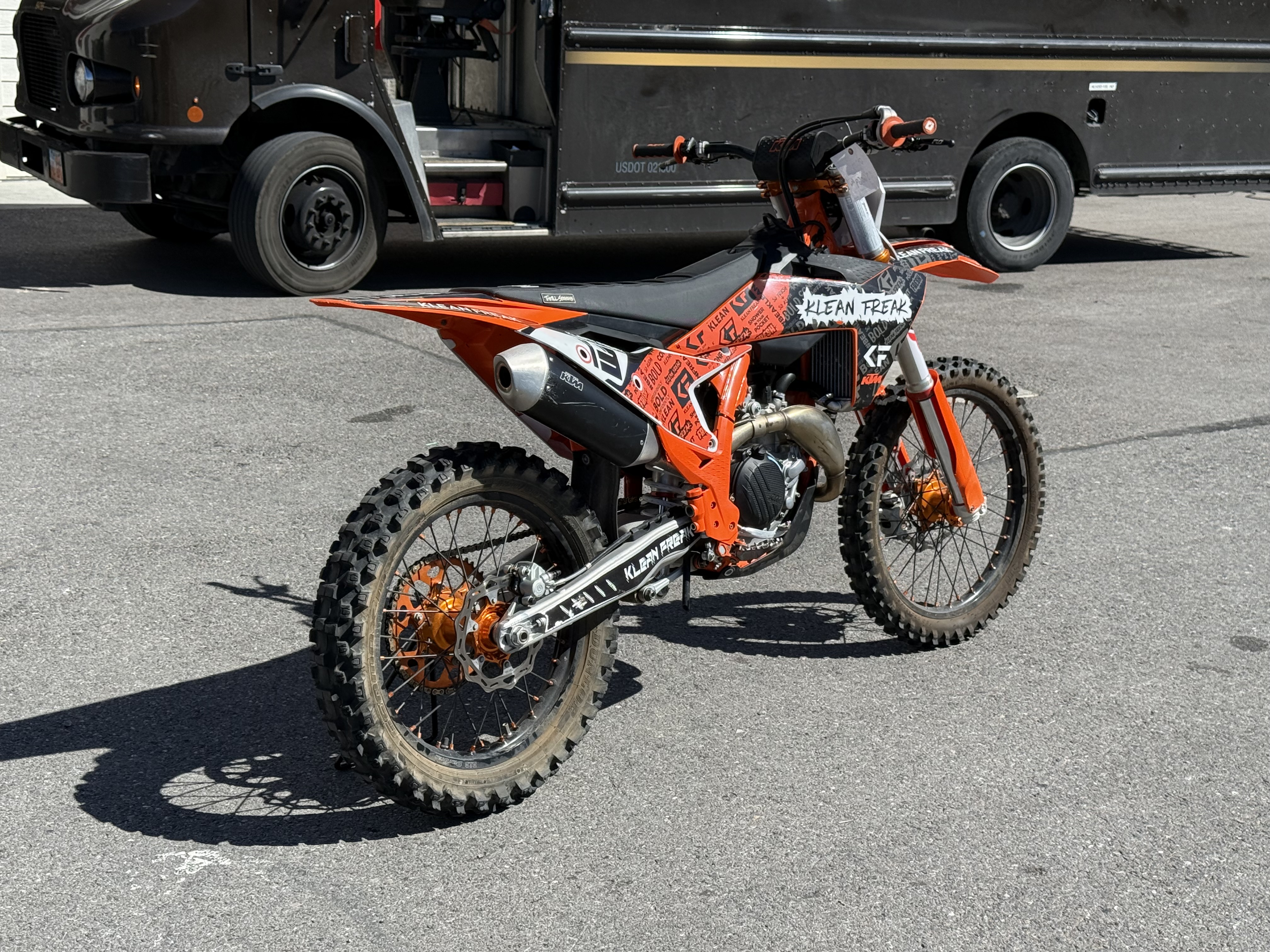2022 KTM 450 SX-F FACTORY EDITION DIRT BIKE