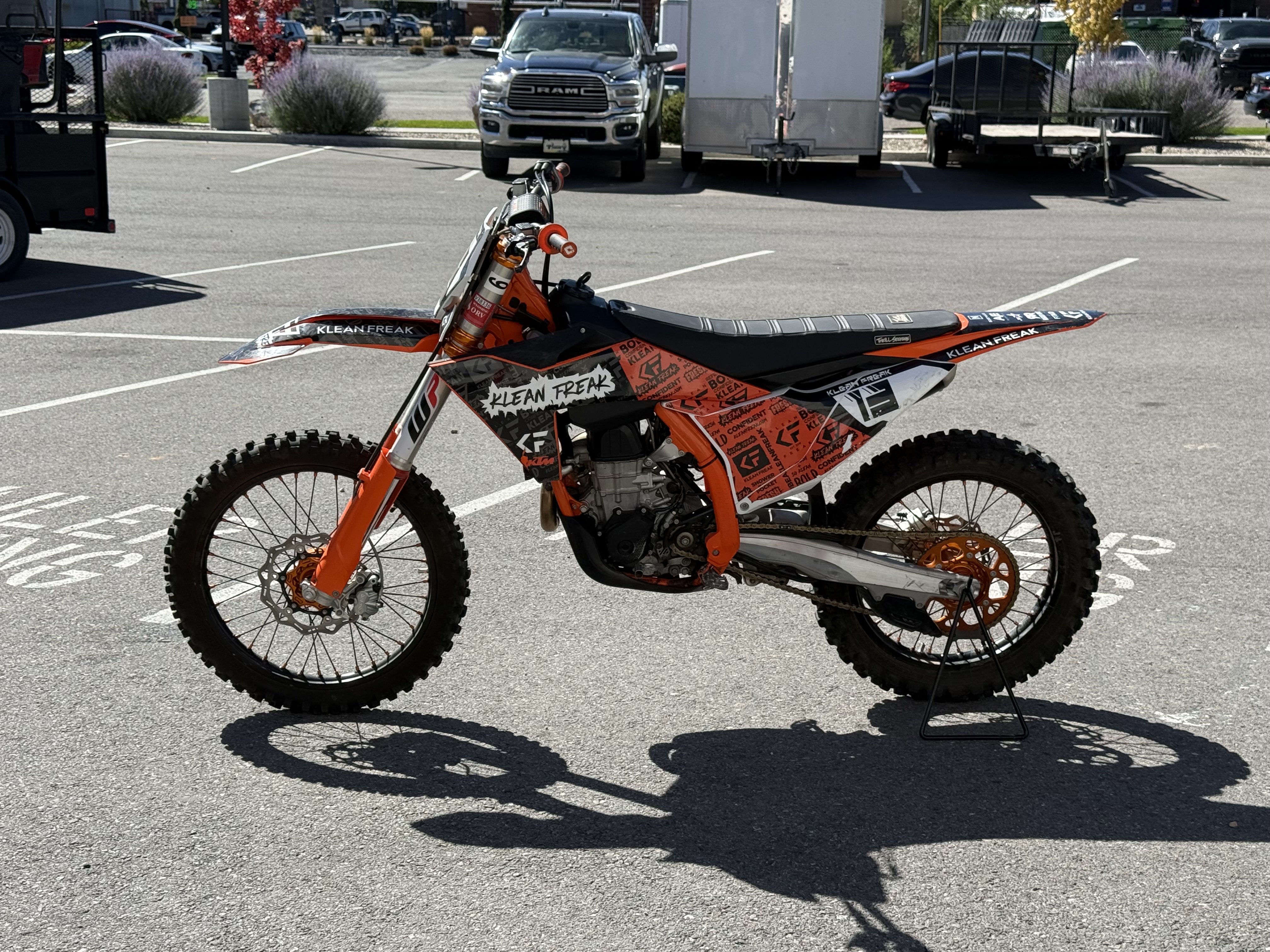 2022 KTM 450 SX-F FACTORY EDITION DIRT BIKE