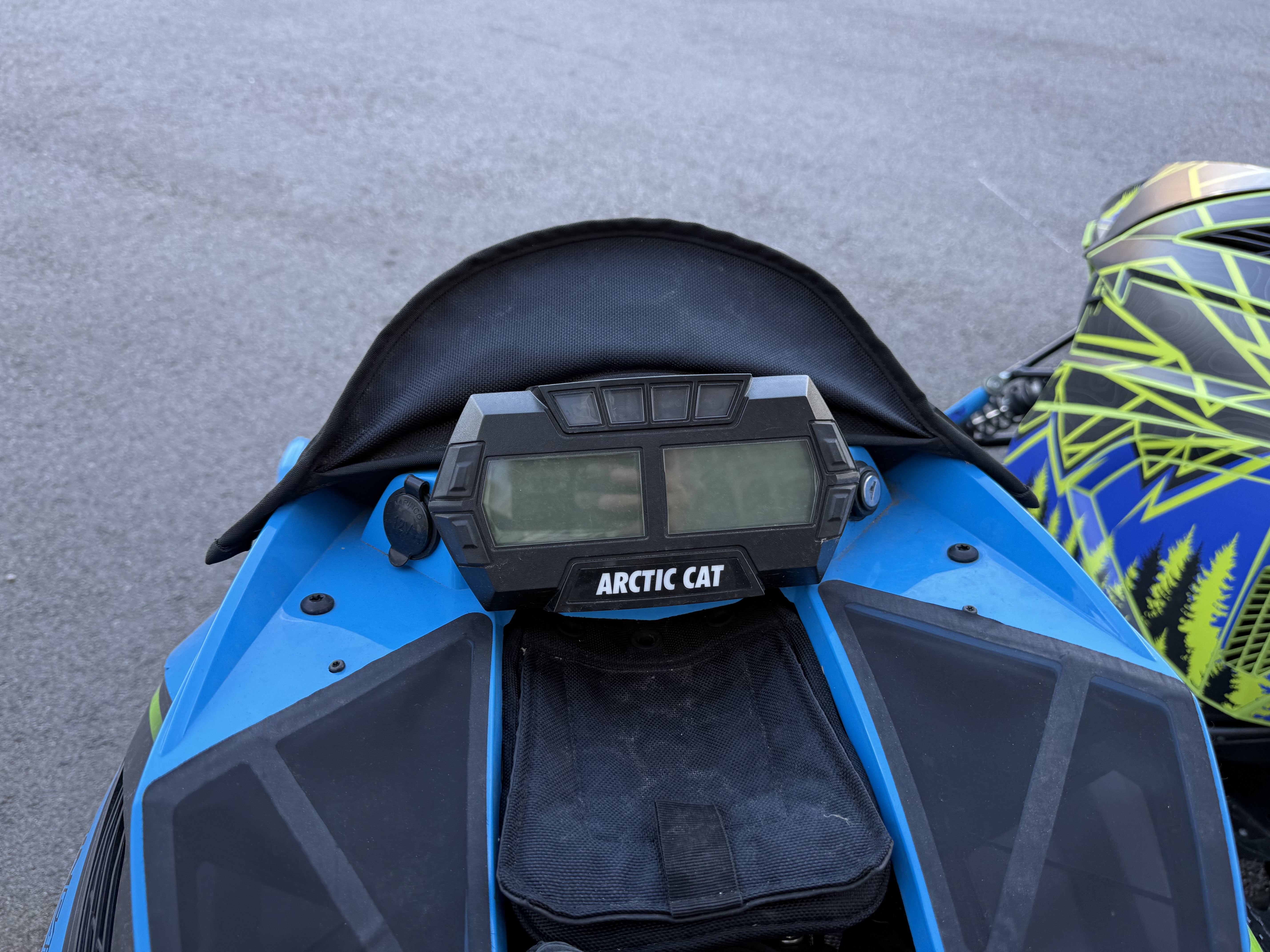 2024 ARCTIC CAT ZR 8000 137 SNOWMOBILE