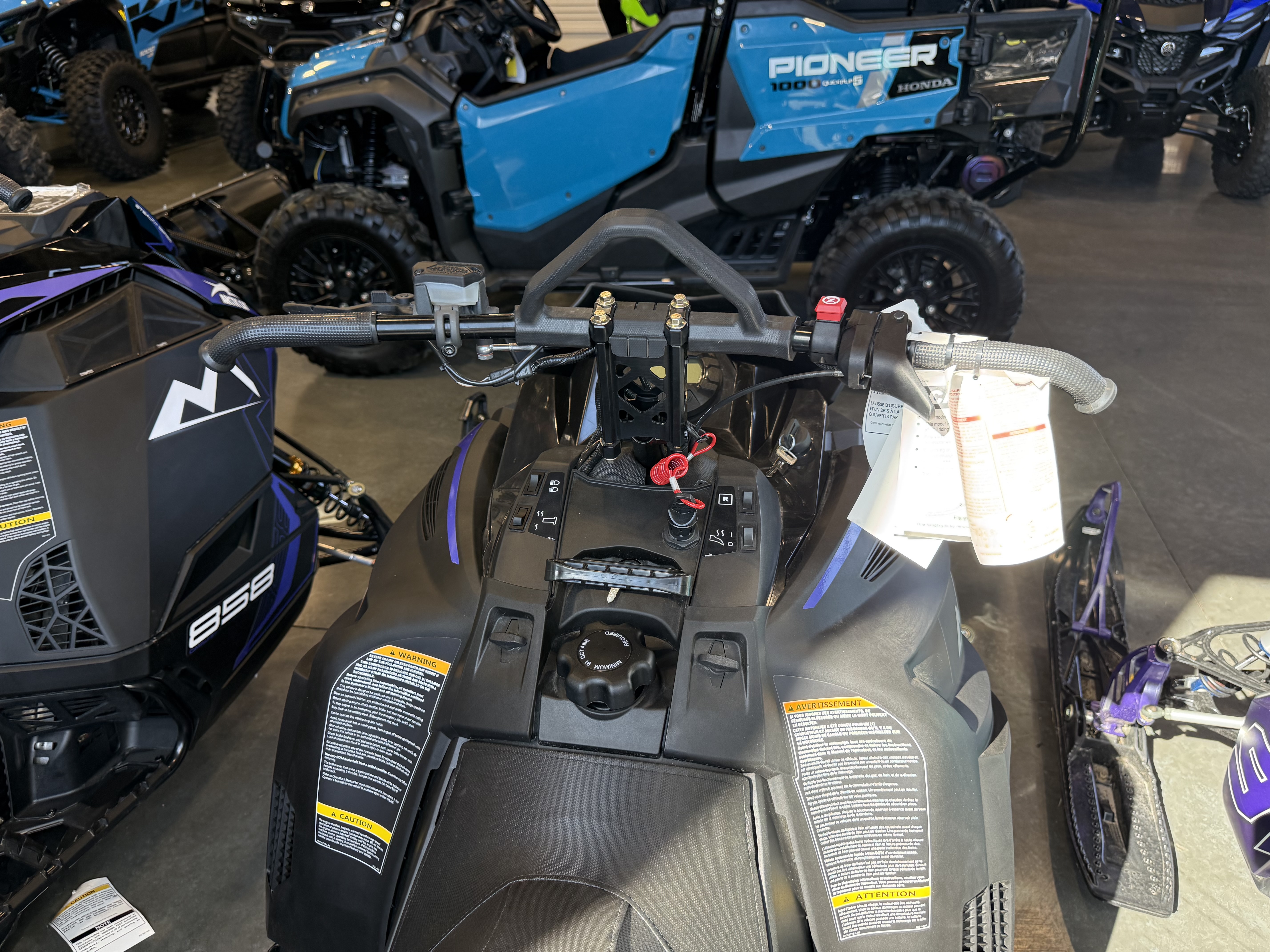 2026 ARCTIC CAT M 400 146 2.0 AMS ES SNOWMOBILE