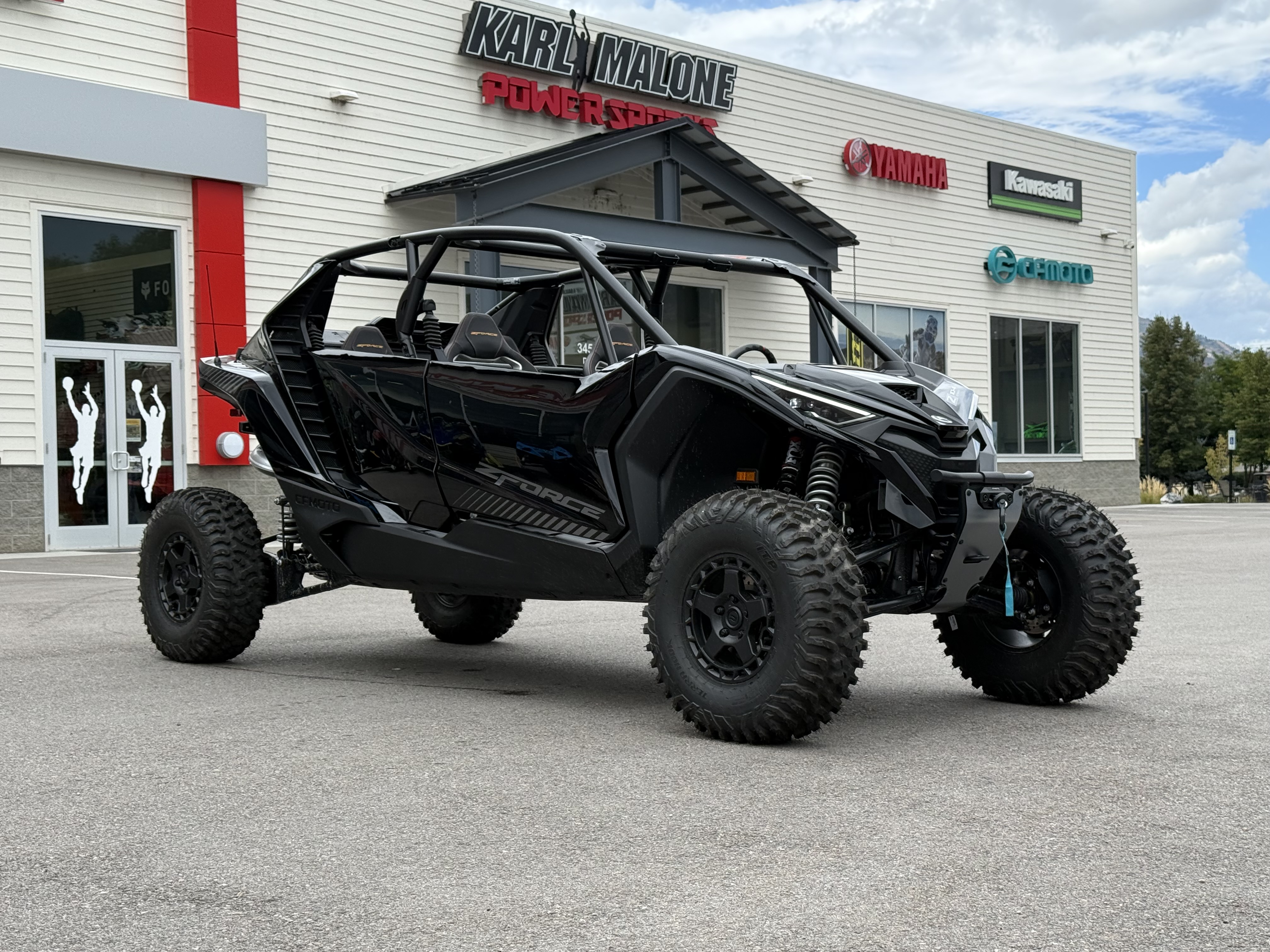 2026 CFMOTO ZFORCE Z10-4 UTV