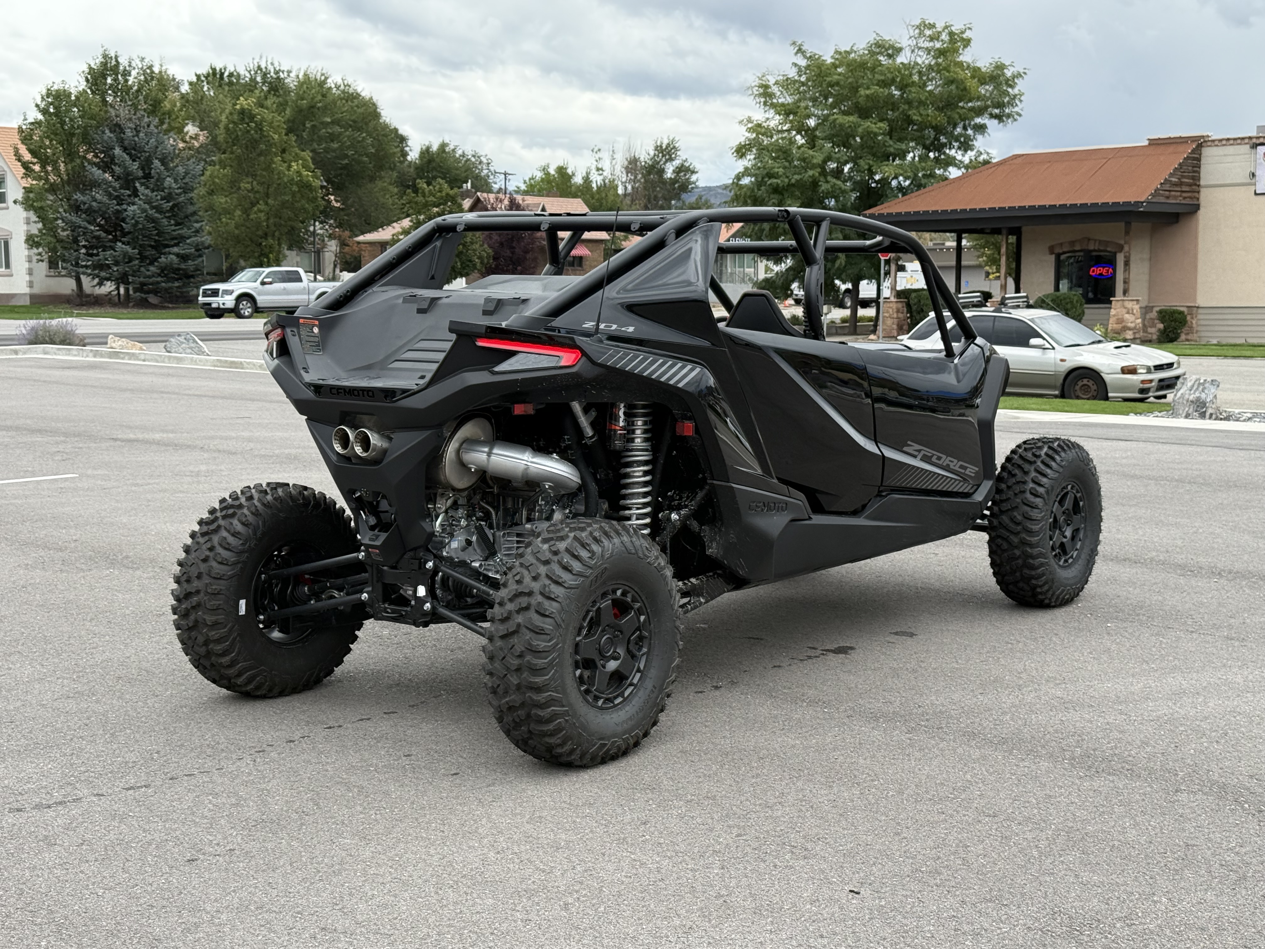 2026 CFMOTO ZFORCE Z10-4 UTV