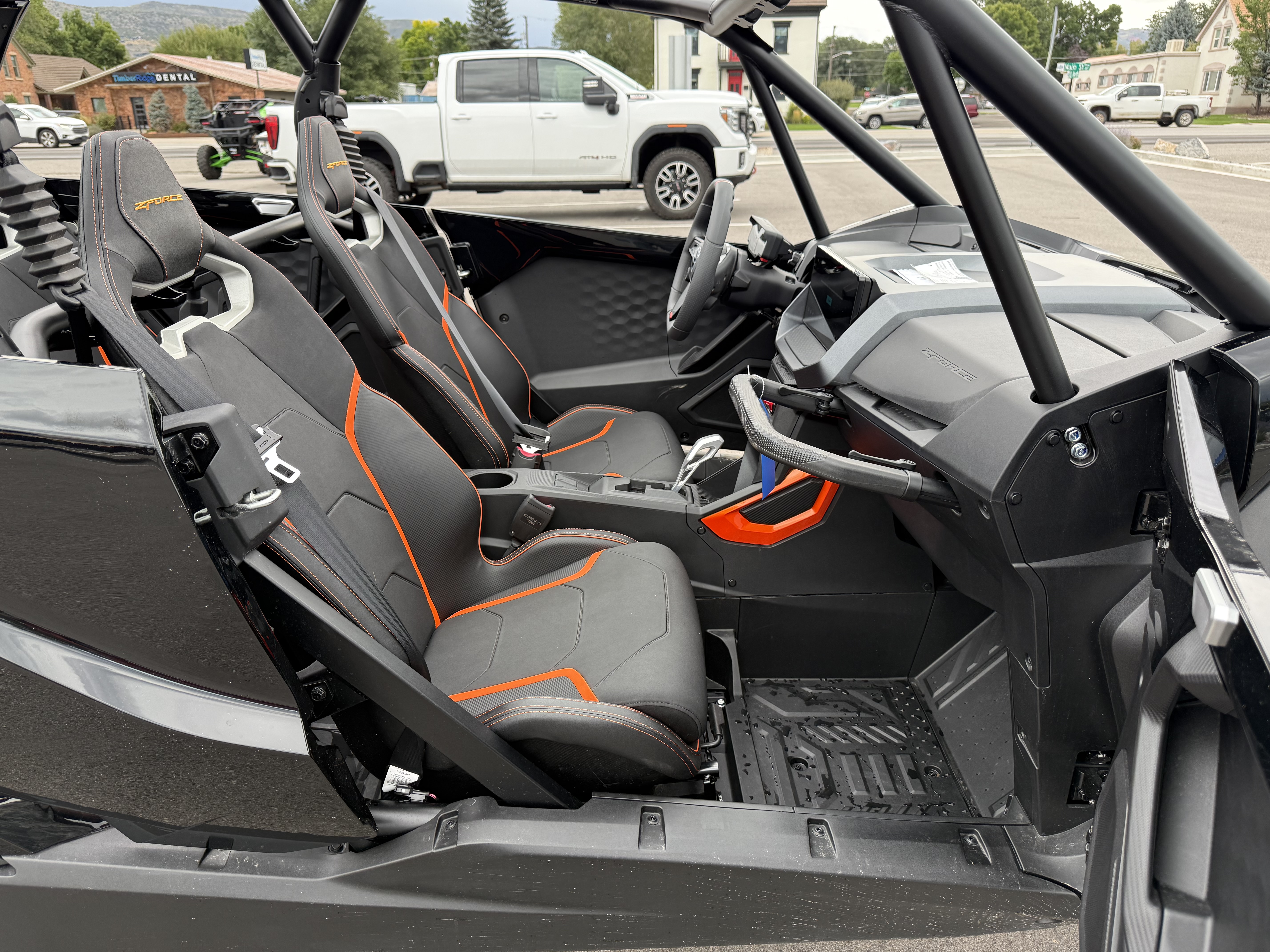 2026 CFMOTO ZFORCE Z10-4 UTV