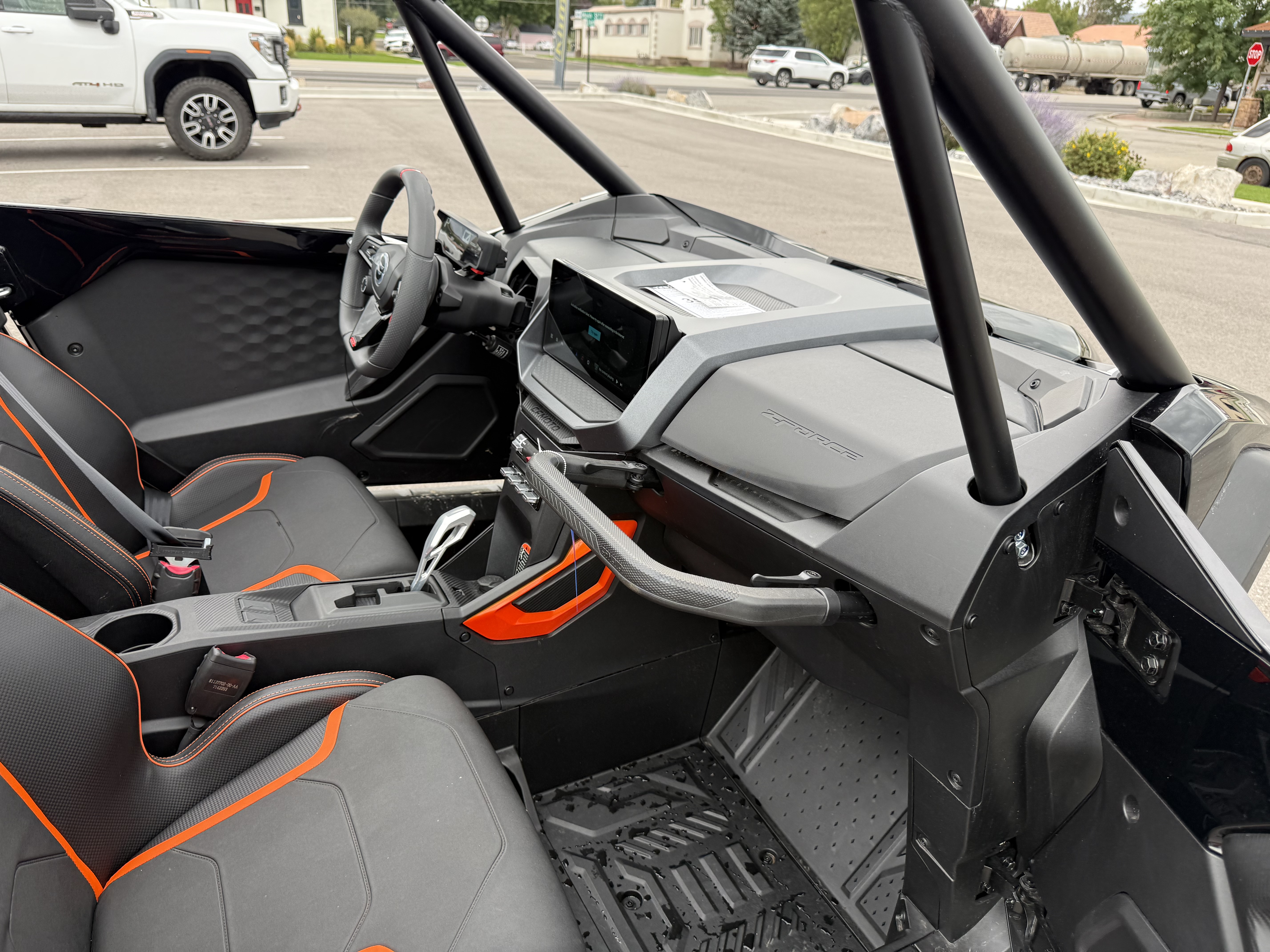 2026 CFMOTO ZFORCE Z10-4 UTV