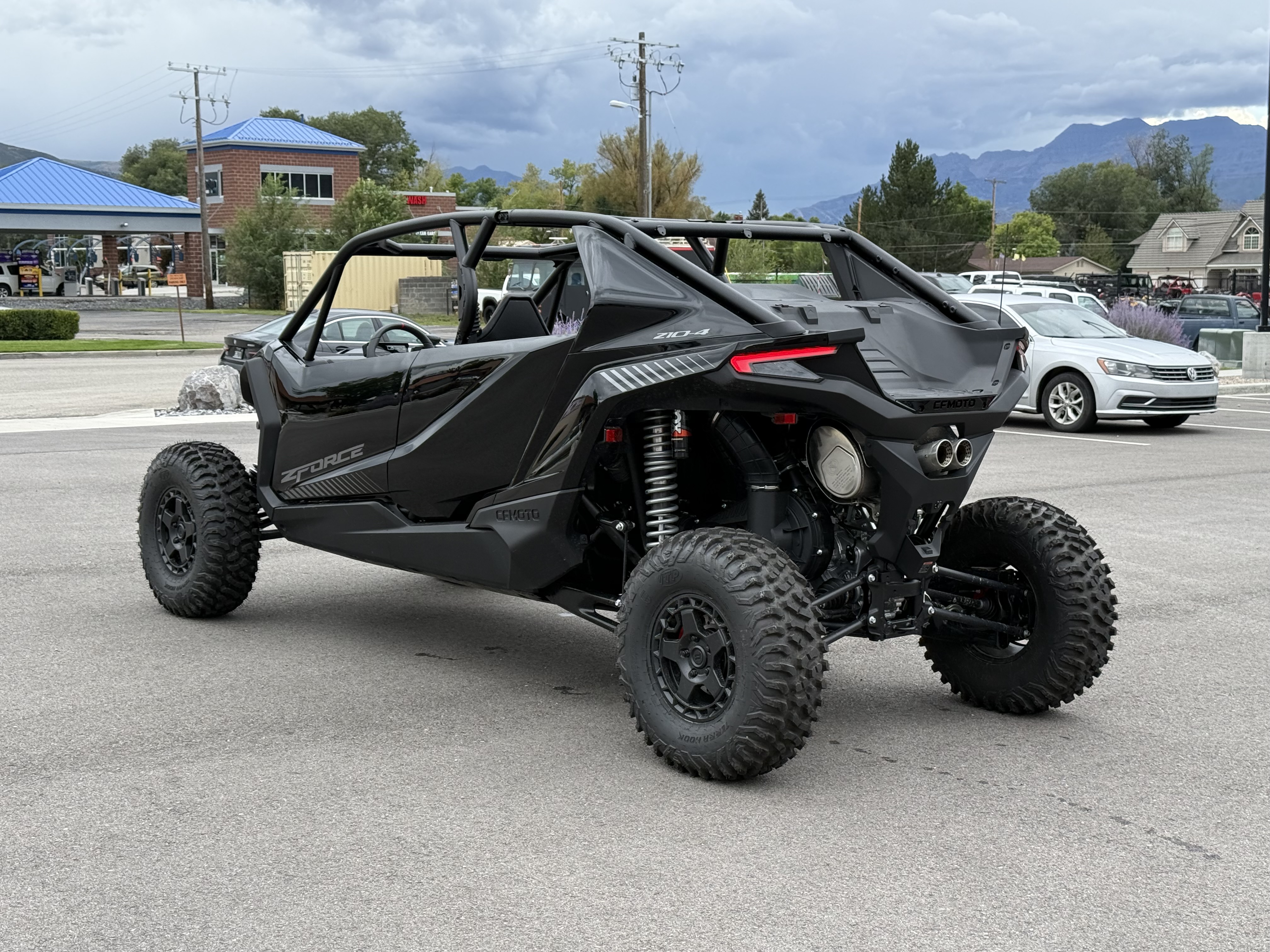 2026 CFMOTO ZFORCE Z10-4 UTV