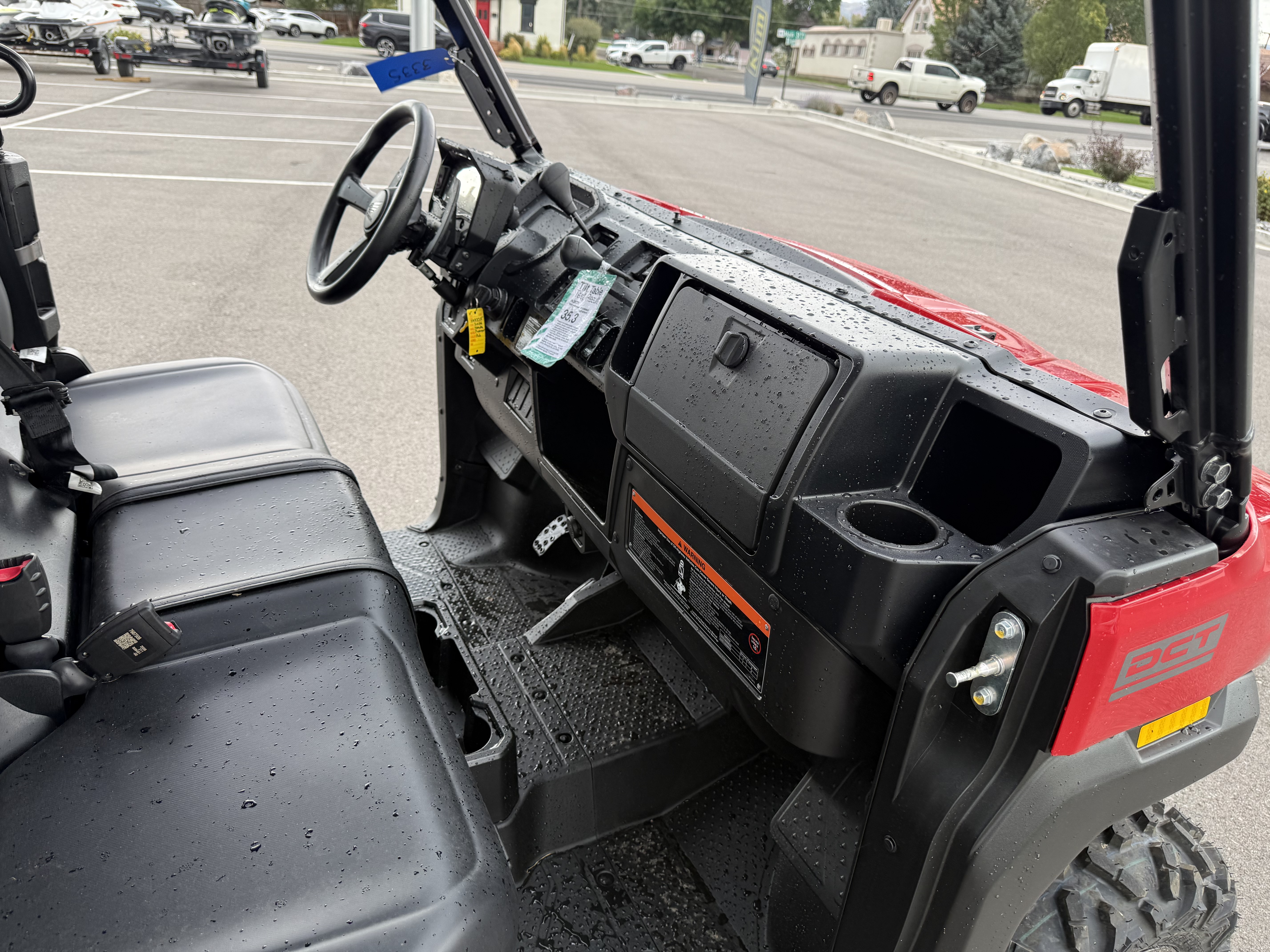2026 HONDA PIONEER 1000-5 DELUXE UTV