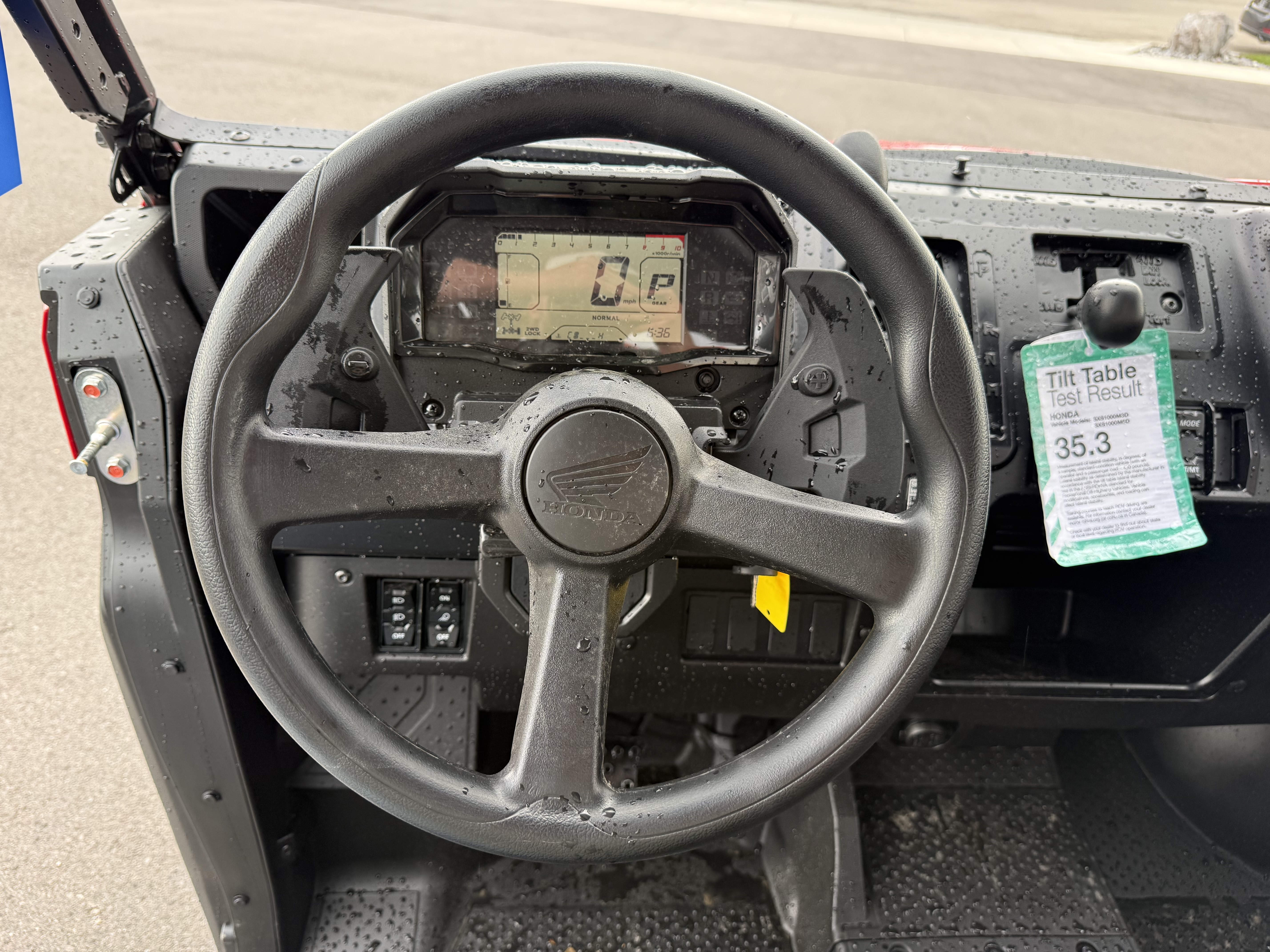 2026 HONDA PIONEER 1000-5 DELUXE UTV