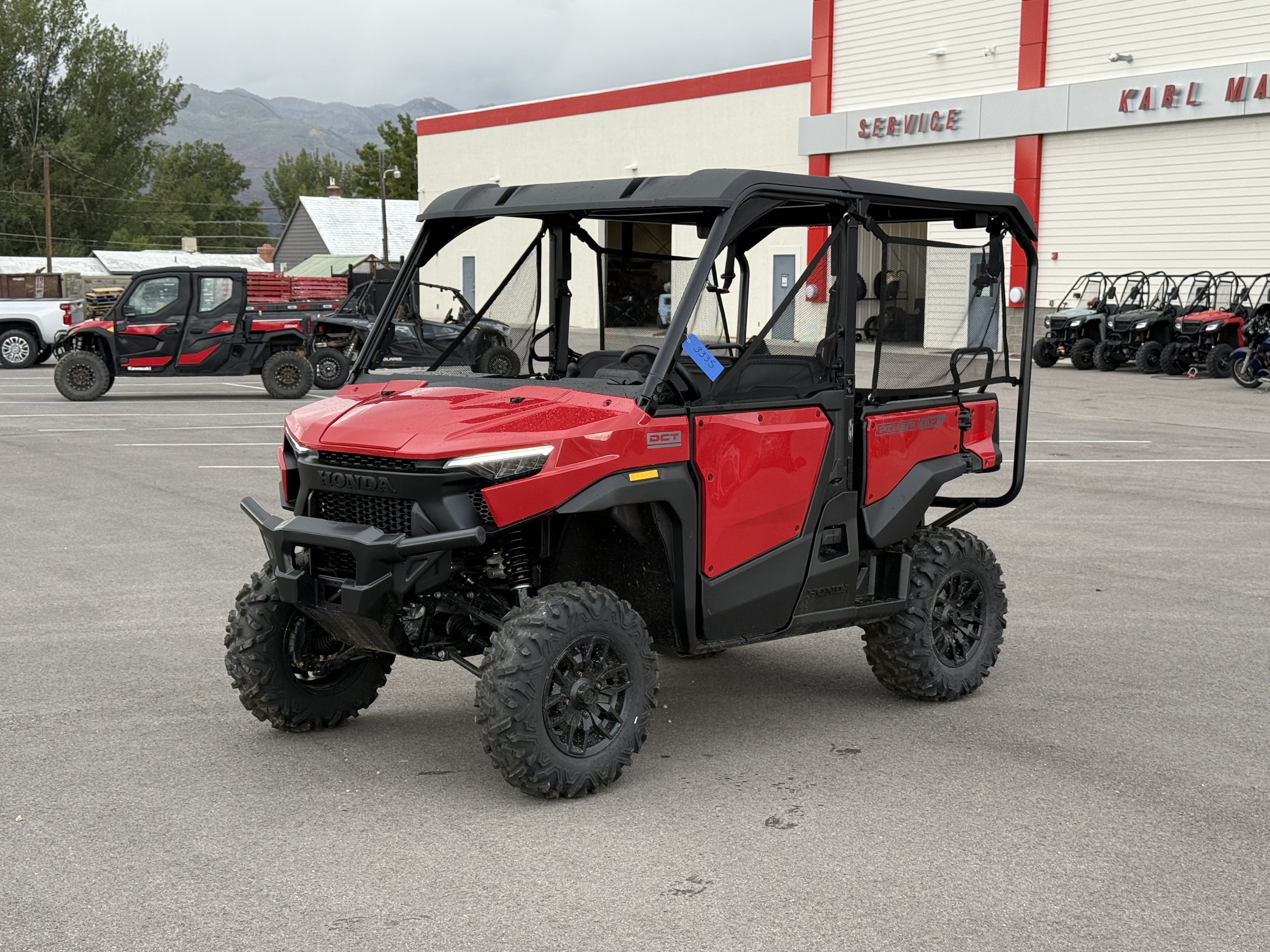 2026 HONDA PIONEER 1000-5 DELUXE UTV