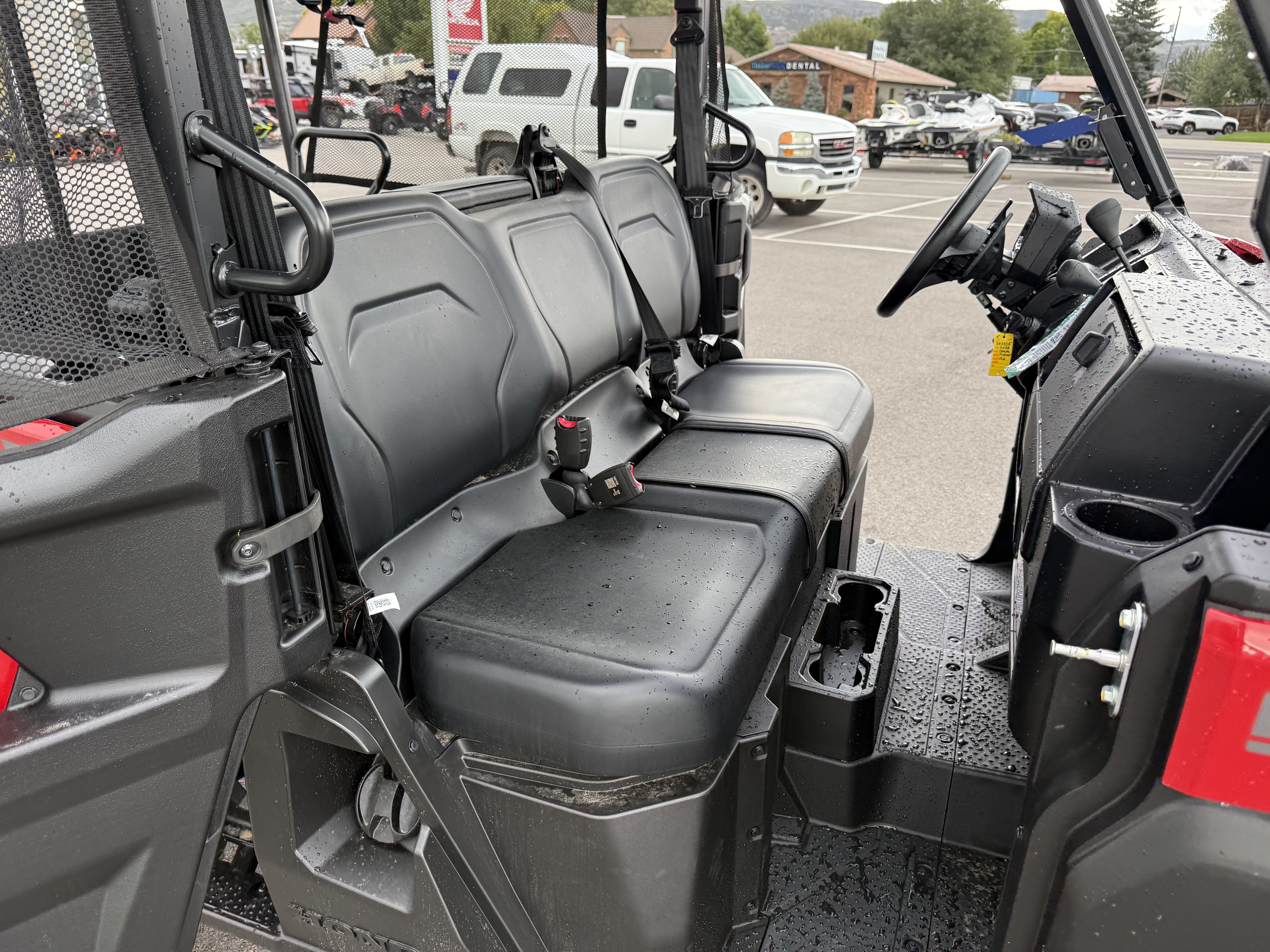 2026 HONDA PIONEER 1000-5 DELUXE UTV
