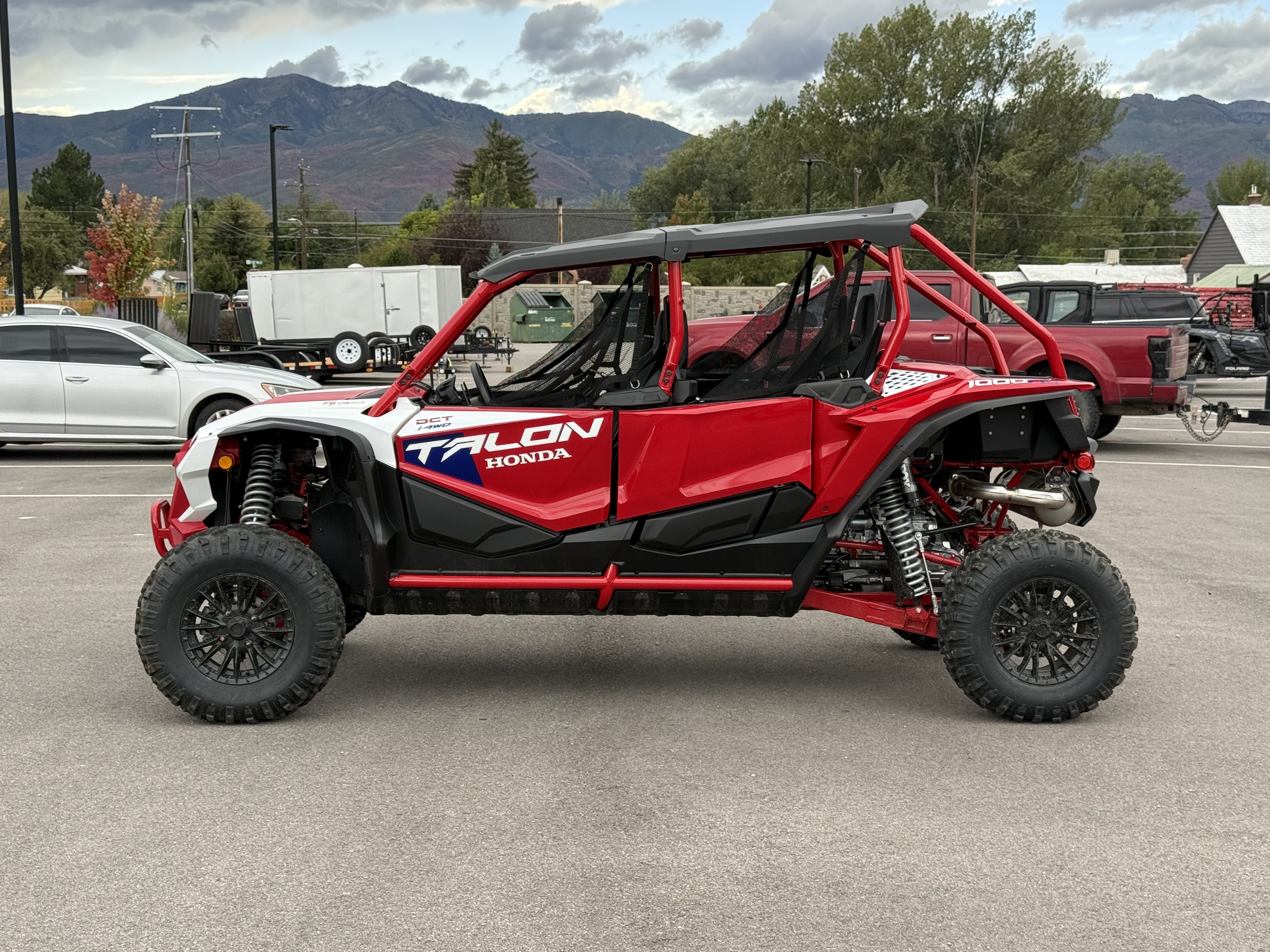 2026 HONDA TALON 1000R-4 FOX LIVE VALVE UTV