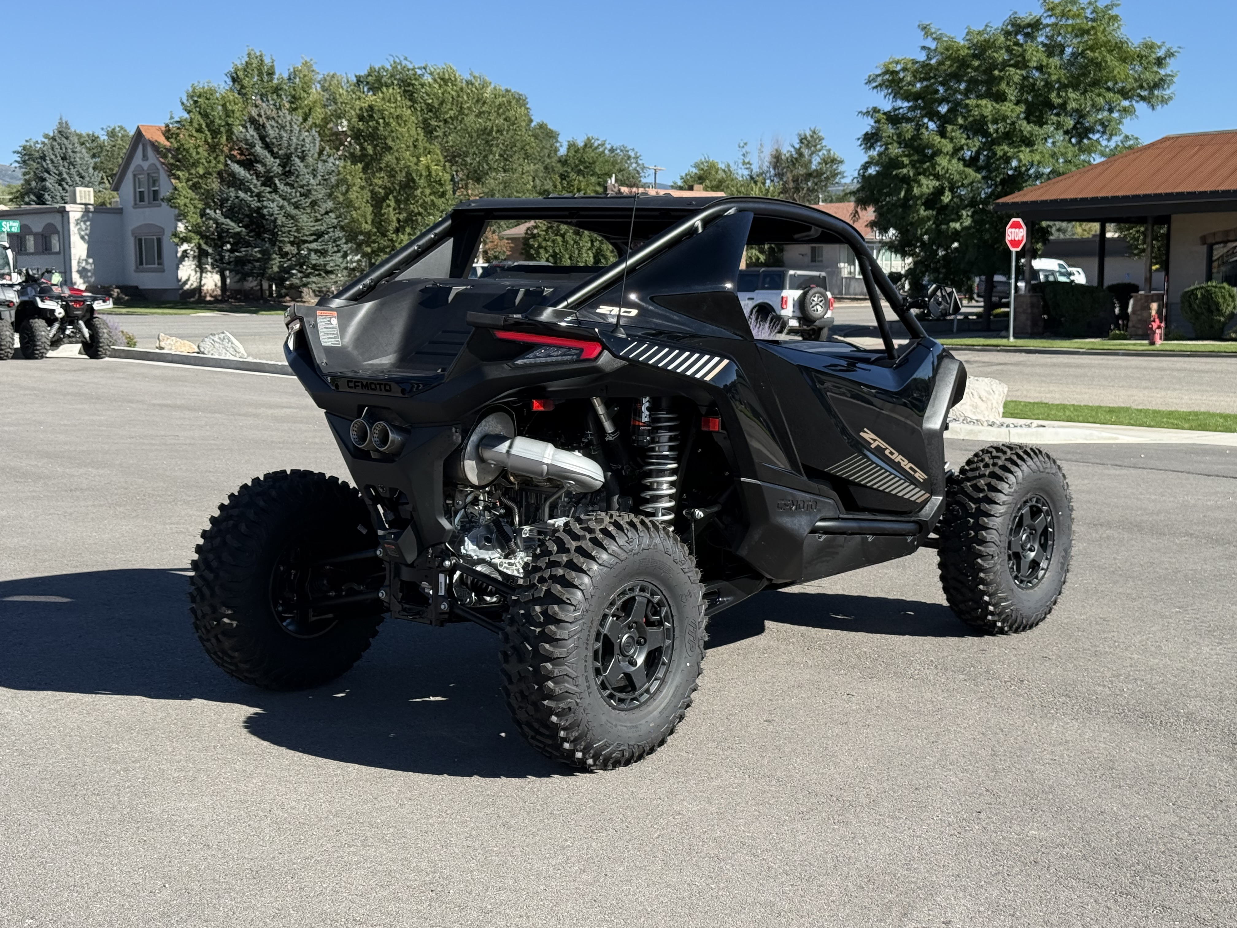 2027 CFMOTO ZFORCE Z10 UTV