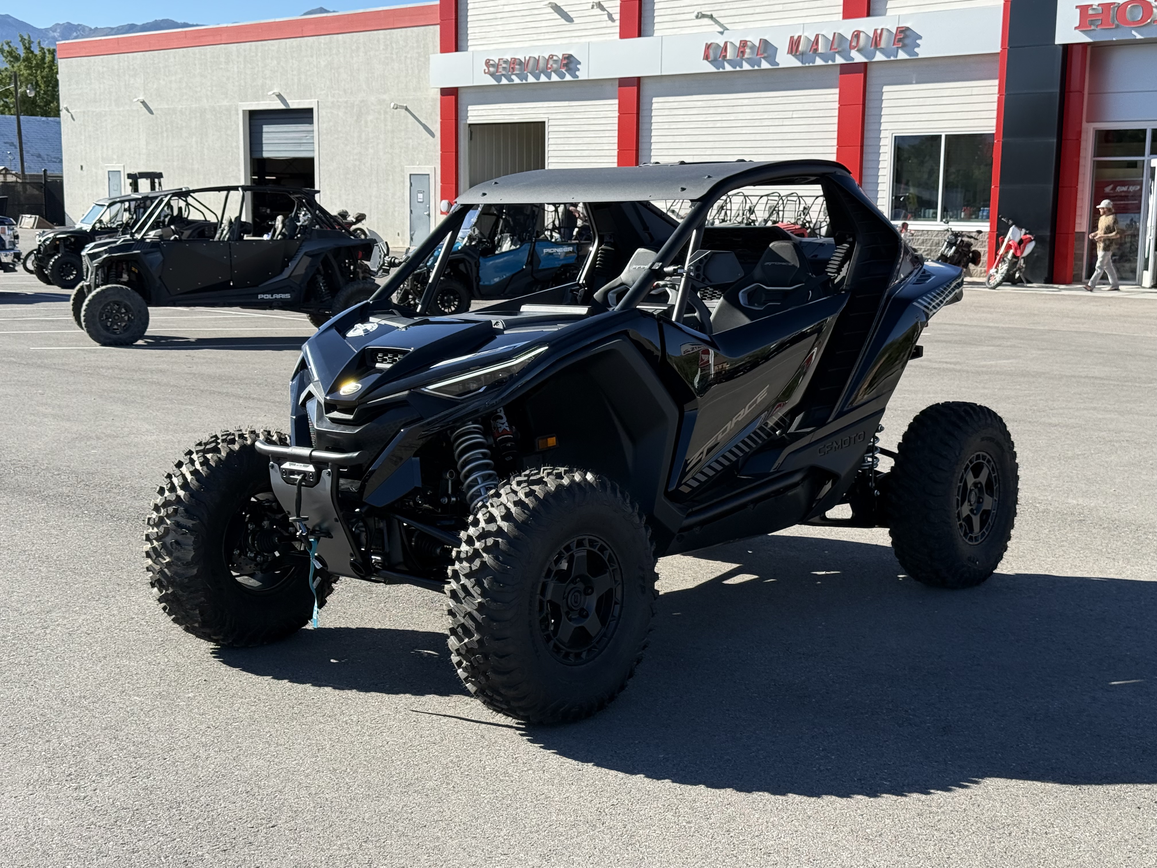 2027 CFMOTO ZFORCE Z10 UTV