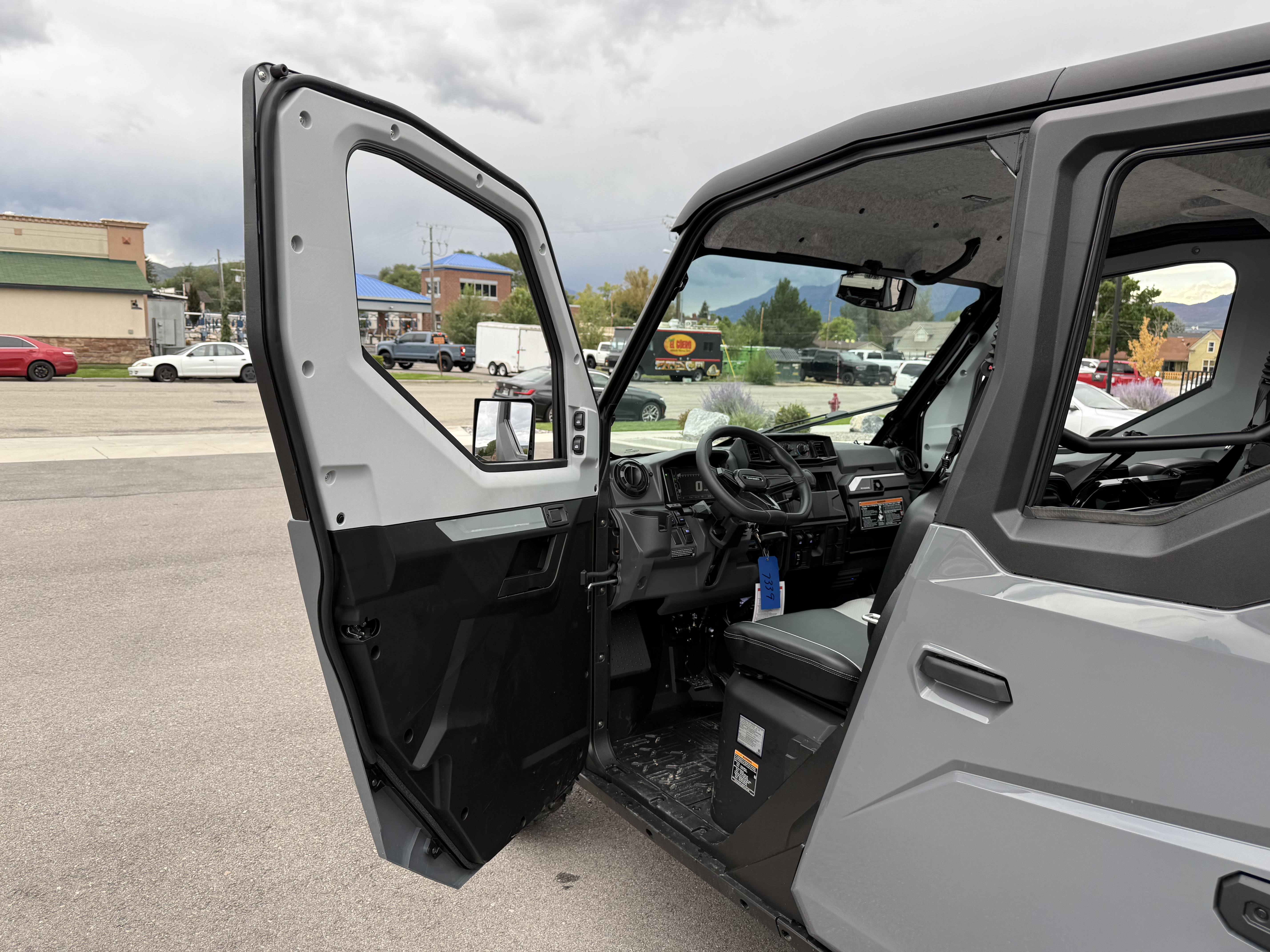 2027 Kawasaki Ridge Crew ST HVAC UTV