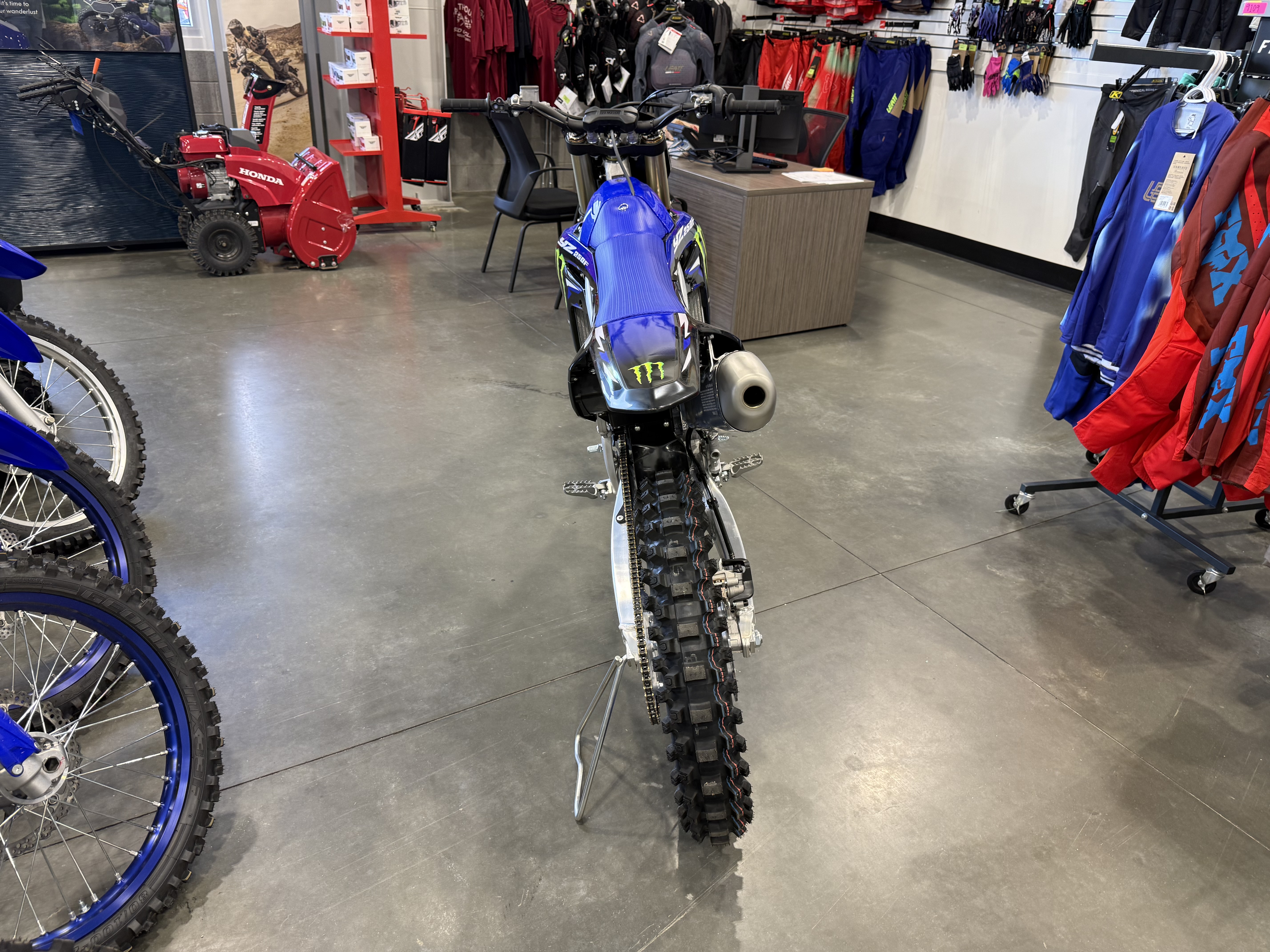 2027 YAMAHA YZ250F DIRT BIKE