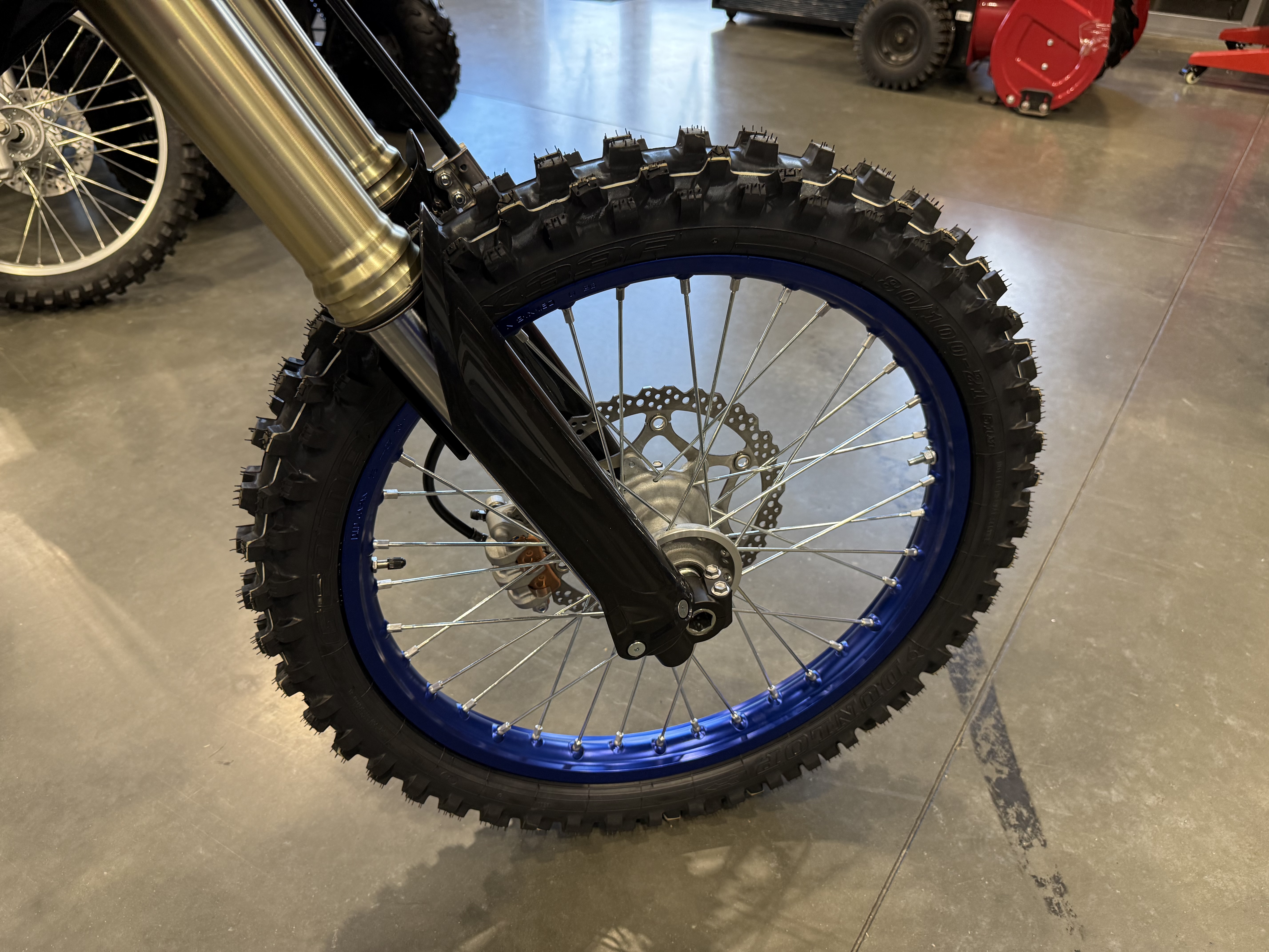 2027 YAMAHA YZ250F DIRT BIKE