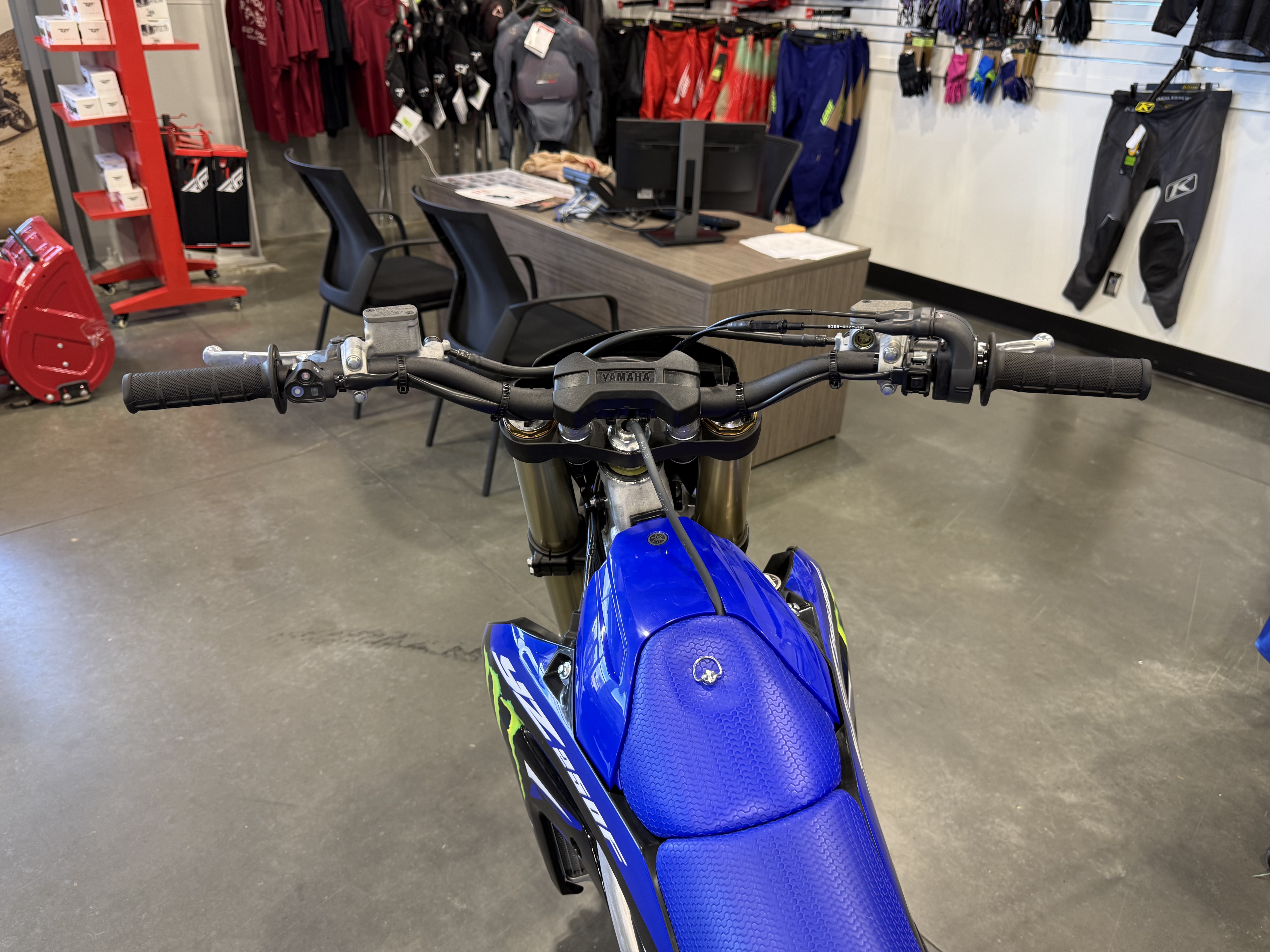 2027 YAMAHA YZ250F DIRT BIKE