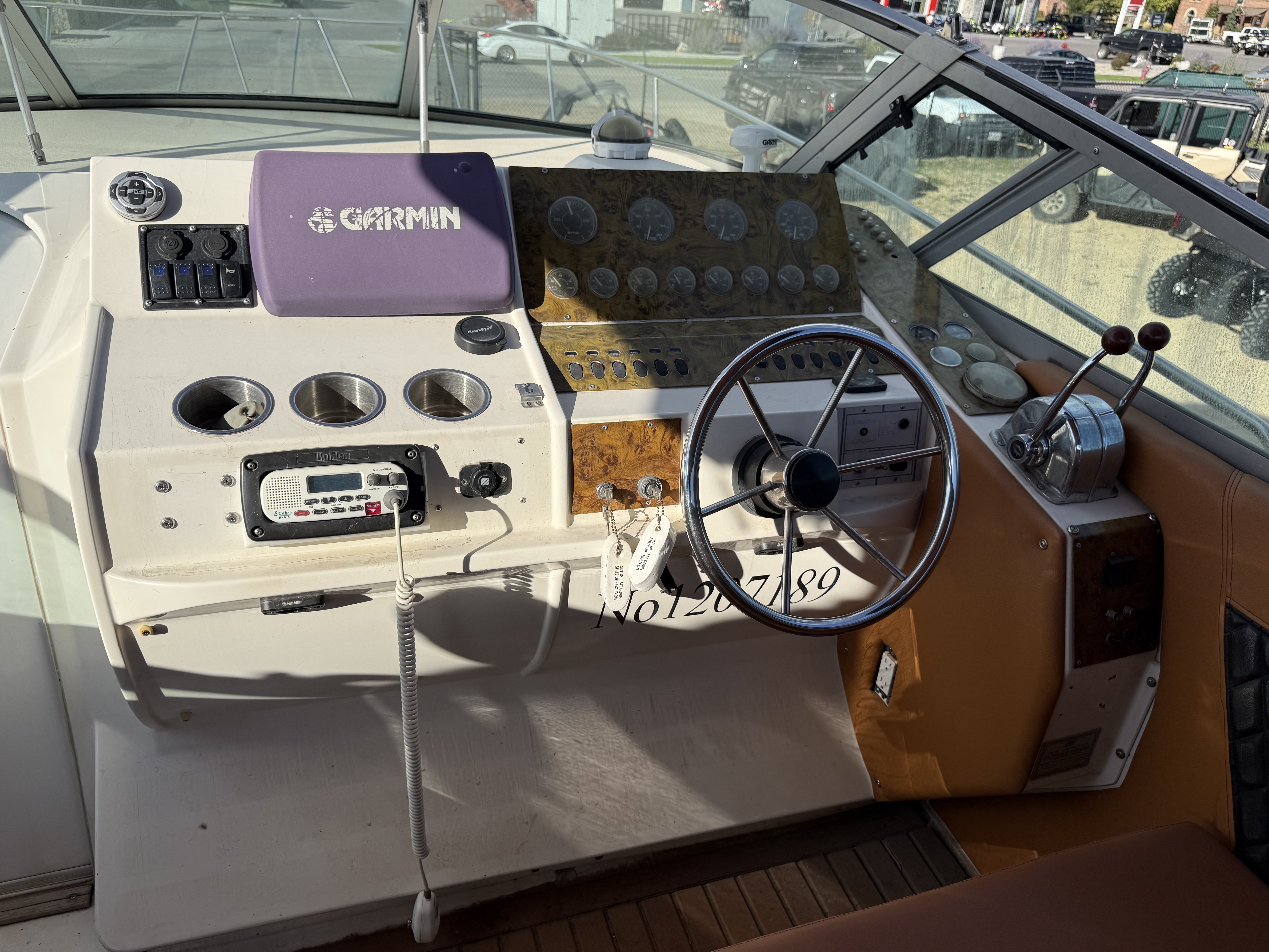1994 CRUISER BOATS YACHTS 30701 WATERCRAFT