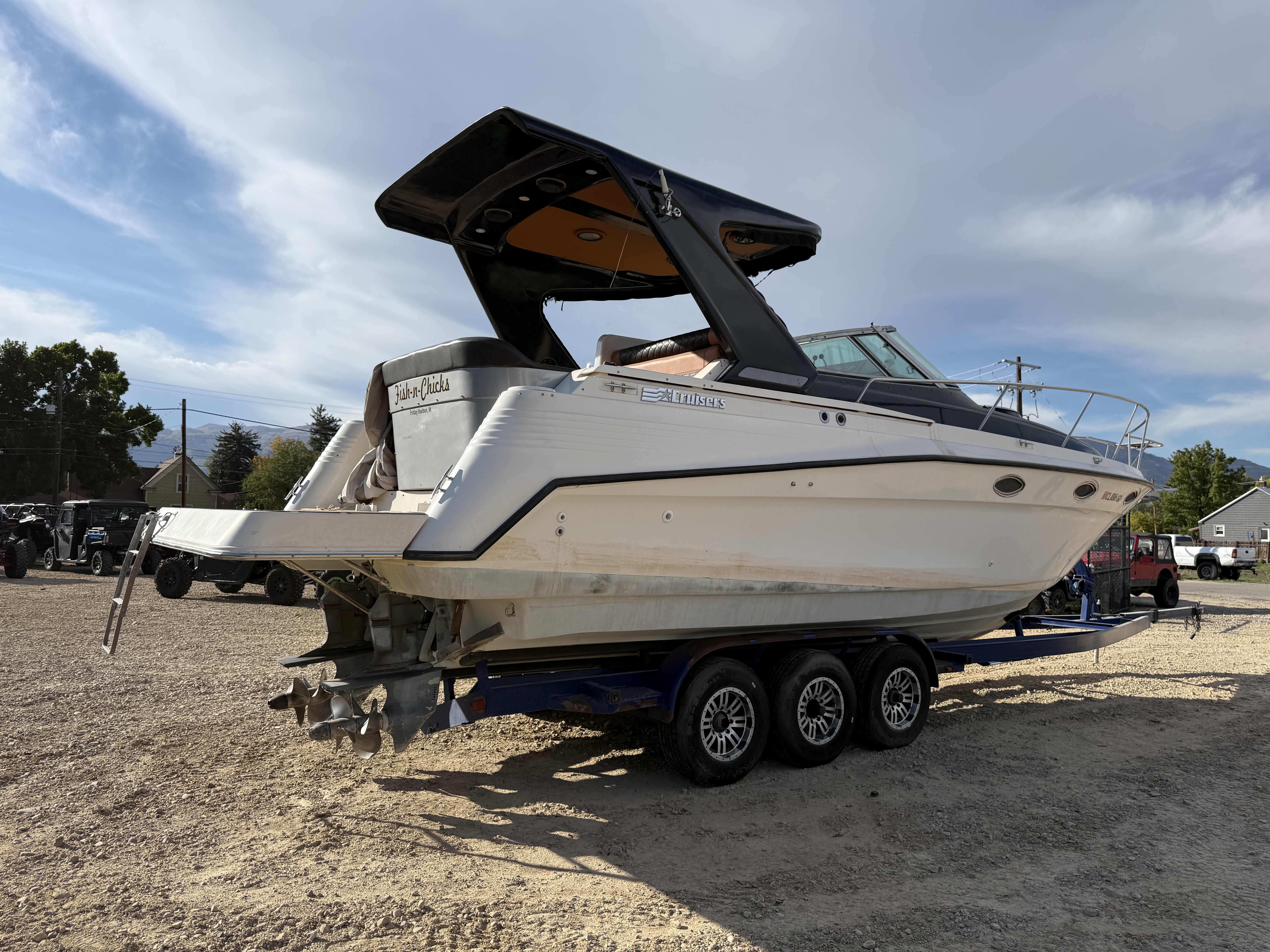1994 CRUISER BOATS YACHTS 30701 WATERCRAFT