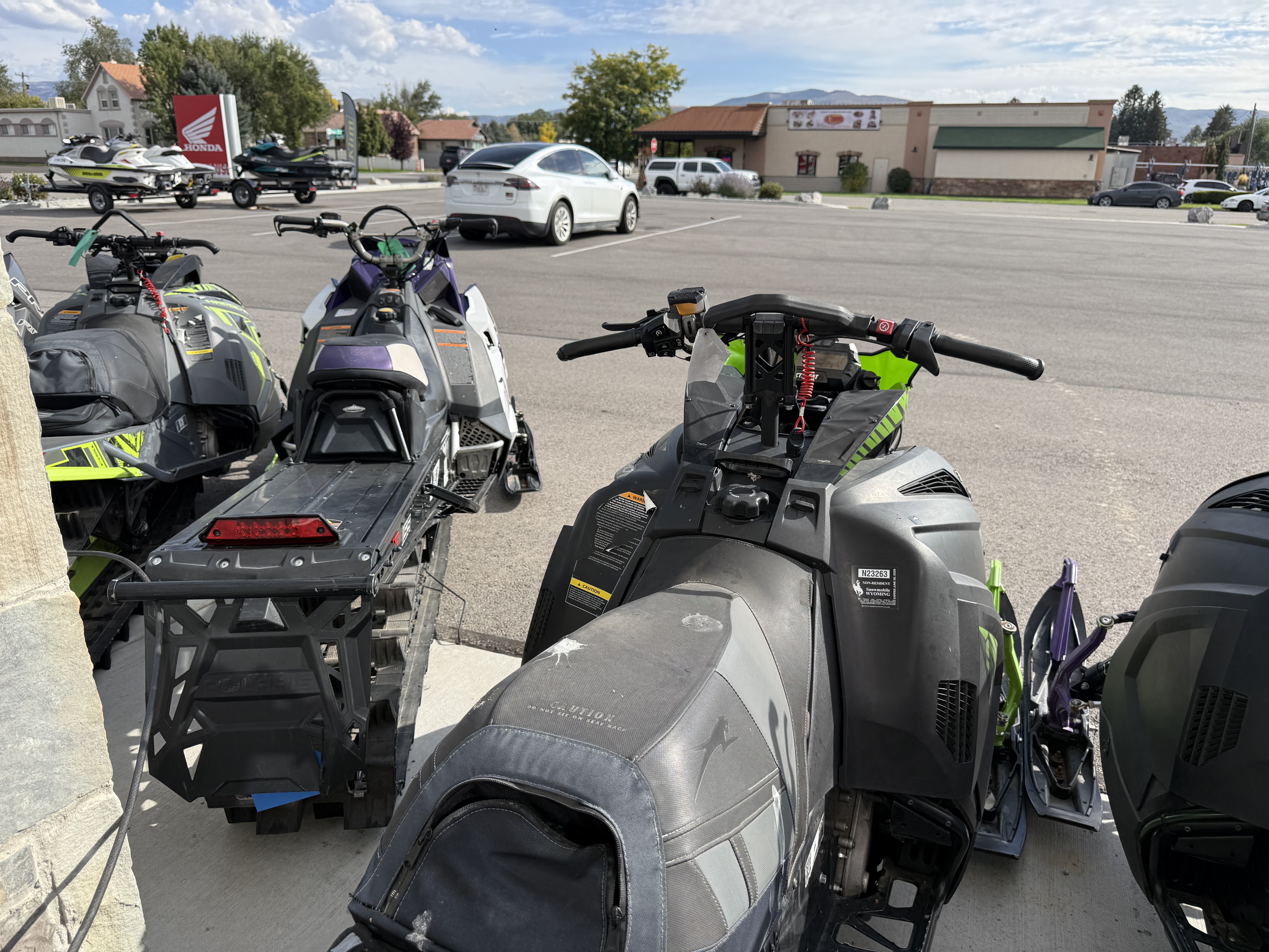 2019 ARCTIC CAT M 8000 Mountain Cat SNOWMOBILE