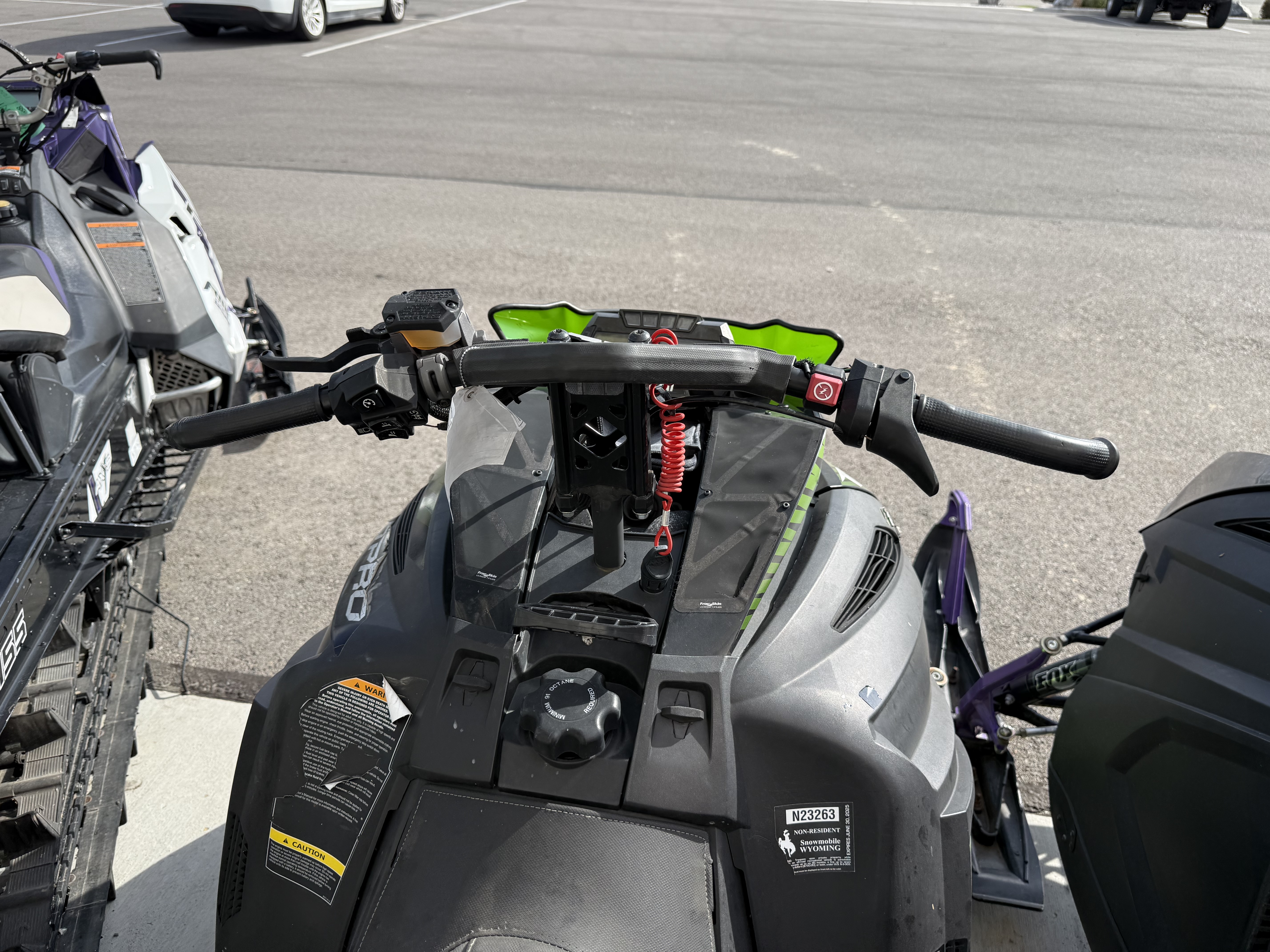 2019 ARCTIC CAT M 8000 Mountain Cat SNOWMOBILE