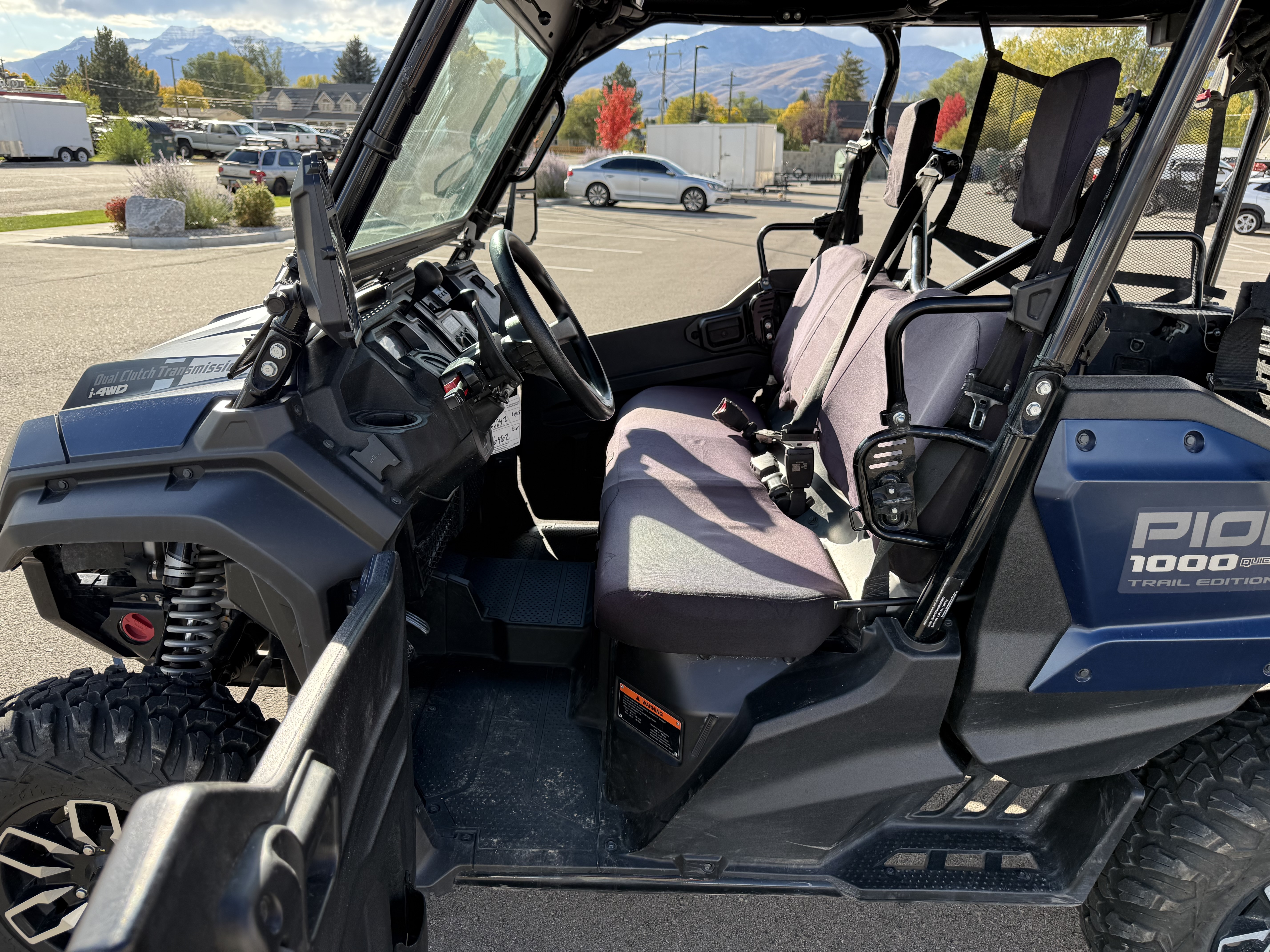 2023 HONDA PIONEER 1000-5 TRAIL UTV