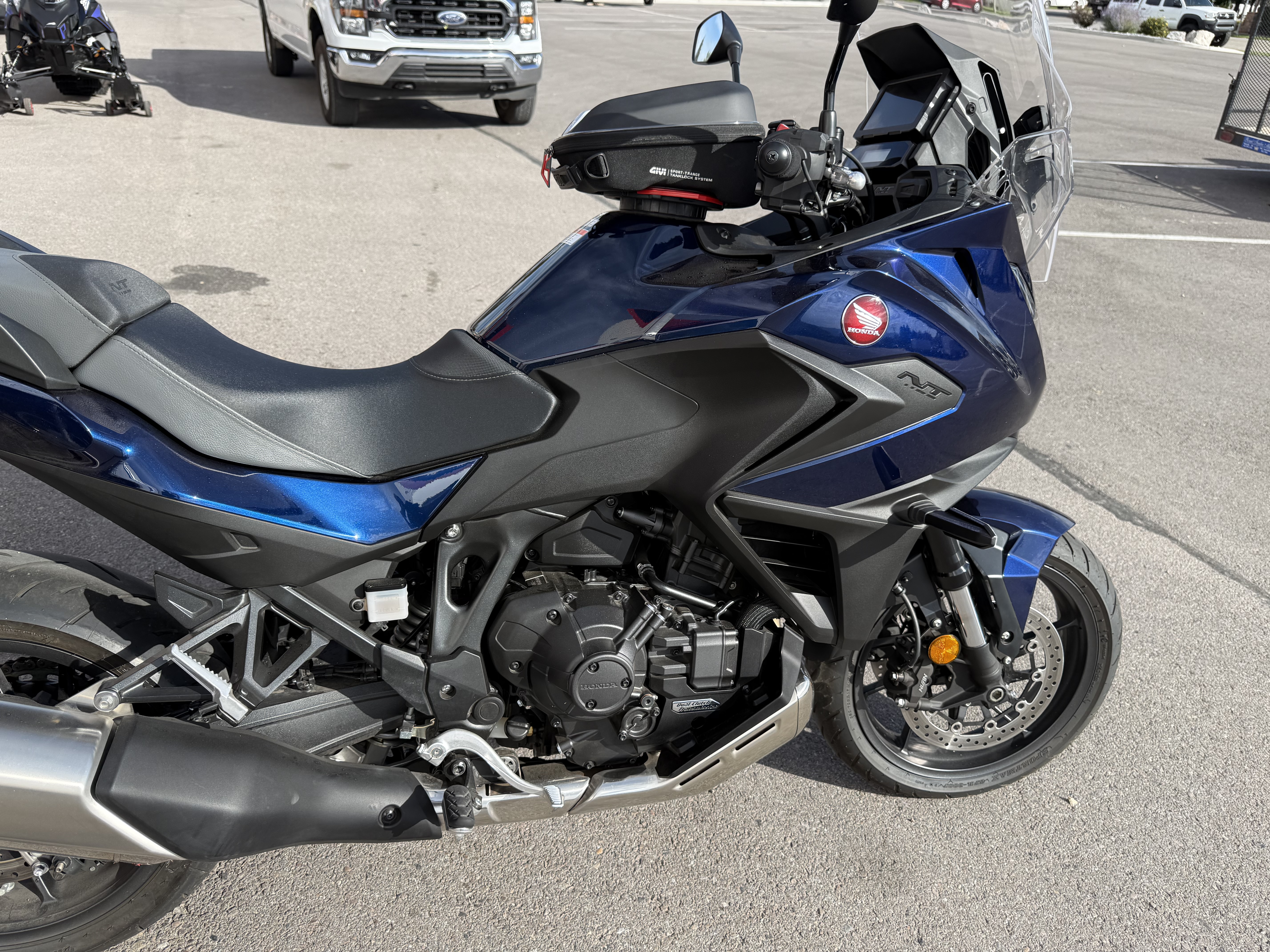 2025 HONDA NT1100 DCT MOTORCYCLE