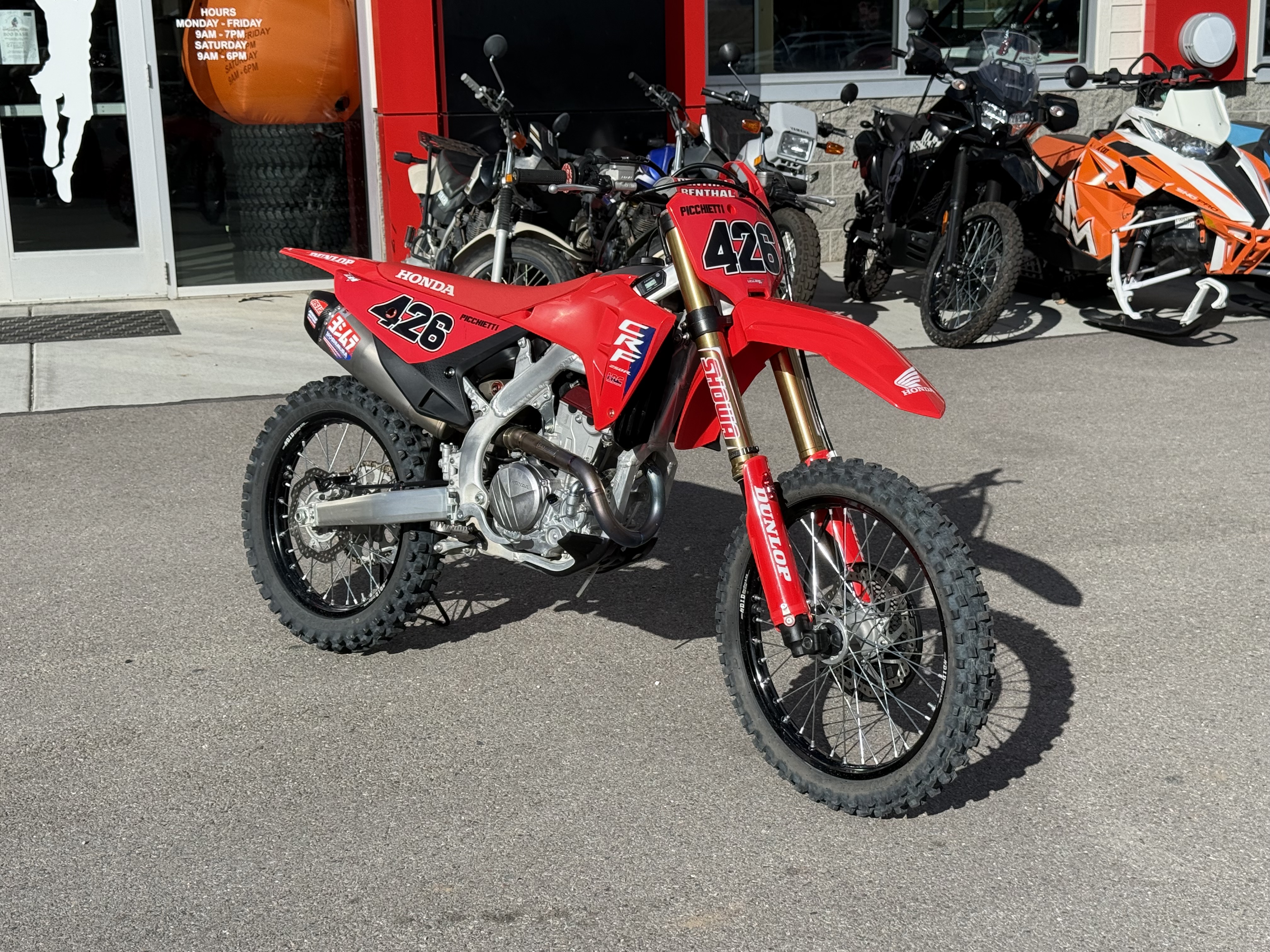 2026 HONDA CRF250RWE DIRT BIKE