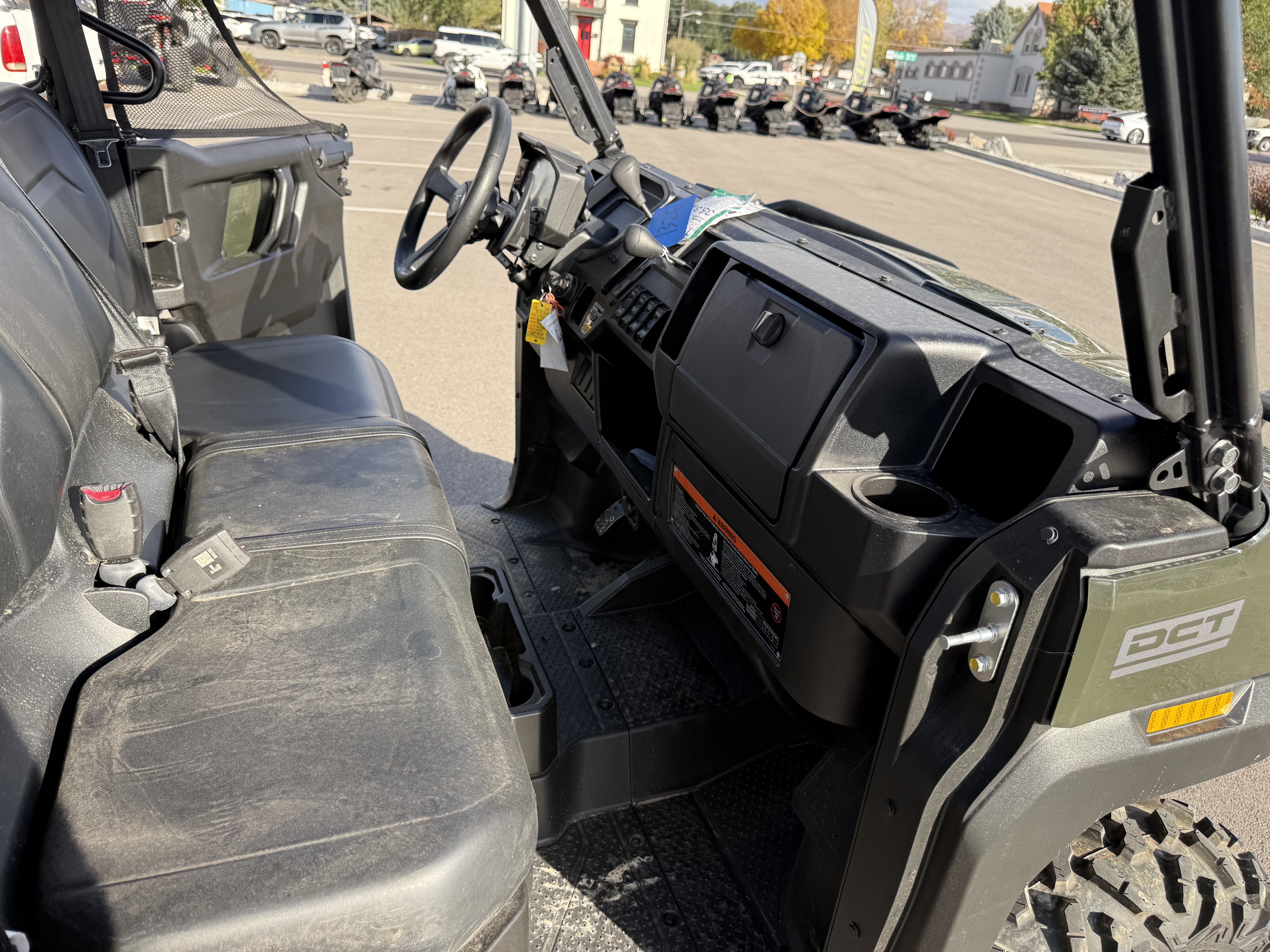 2026 HONDA PIONEER 1000-5 DELUXE UTV
