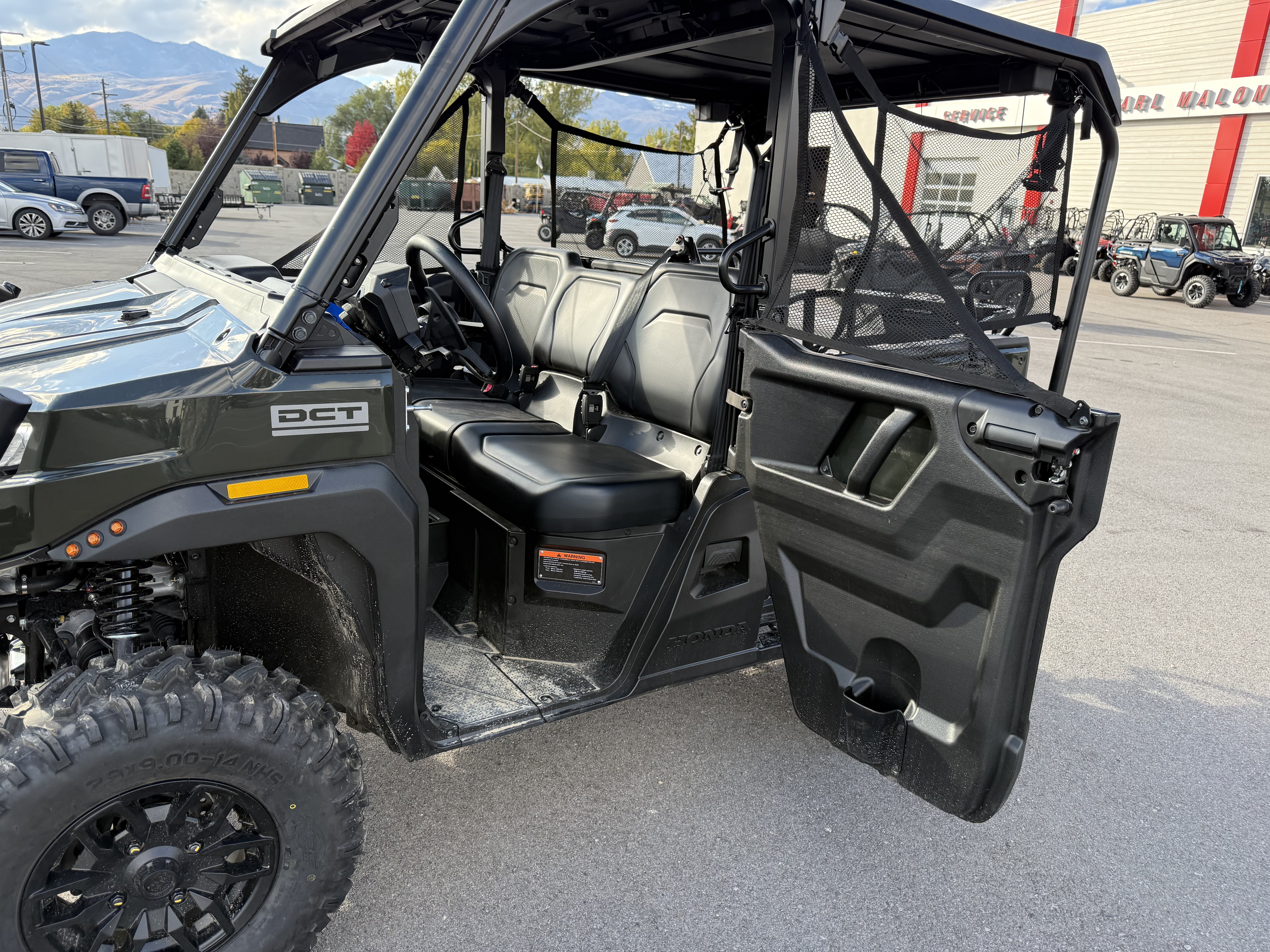 2026 HONDA PIONEER 1000-5 DELUXE UTV