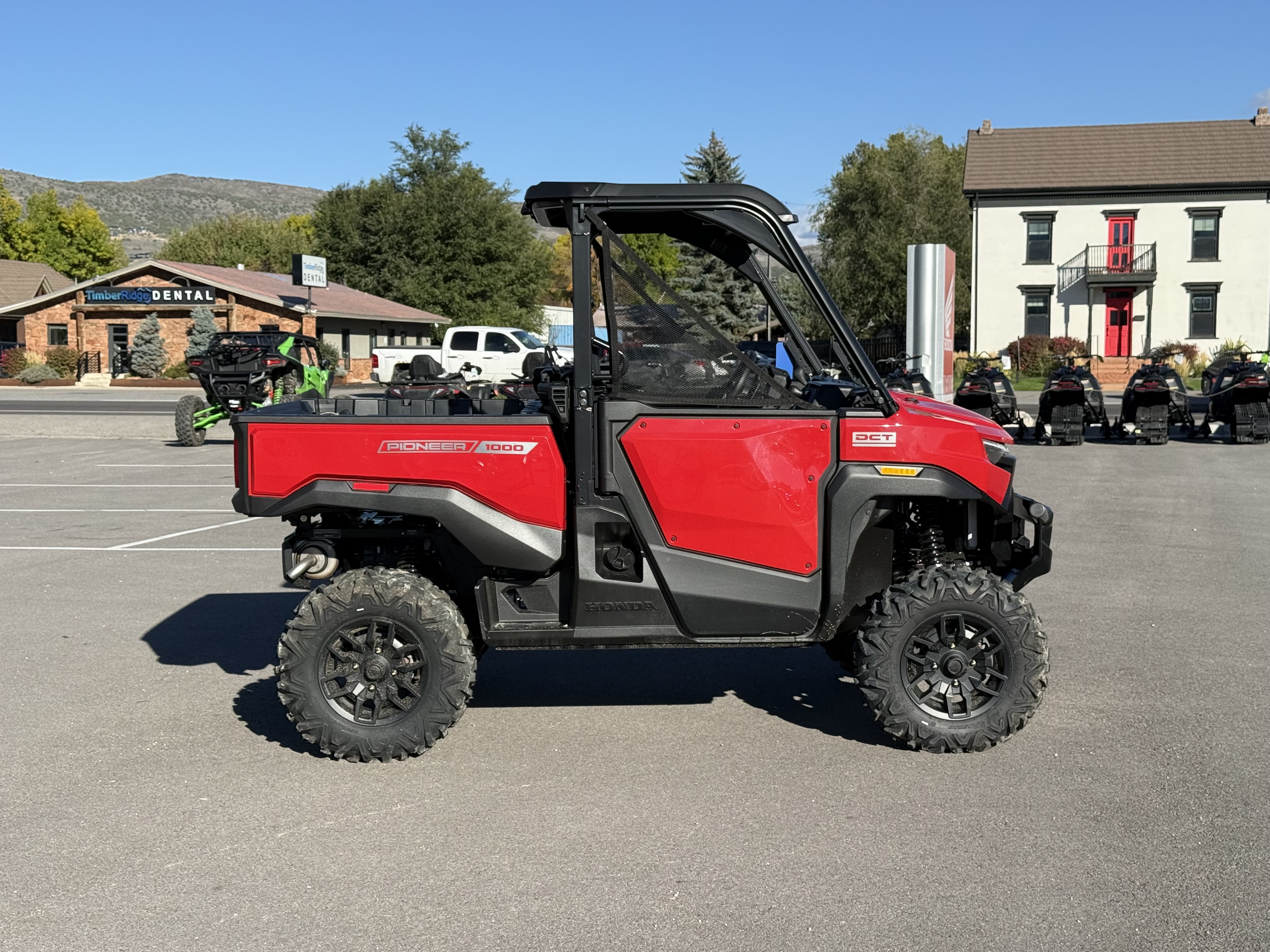 2026 HONDA PIONEER 1000 DELUXE UTV