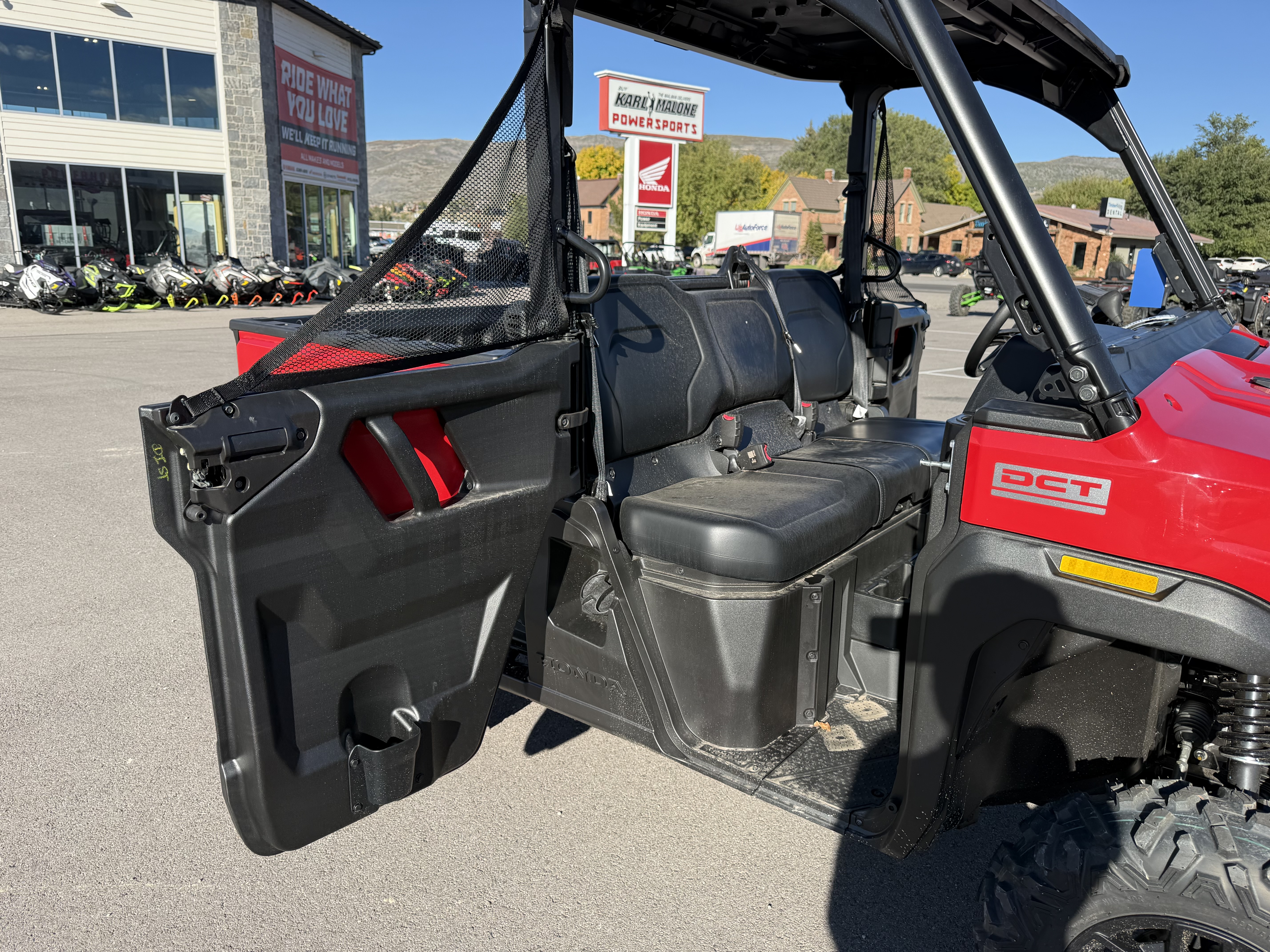 2026 HONDA PIONEER 1000 DELUXE UTV