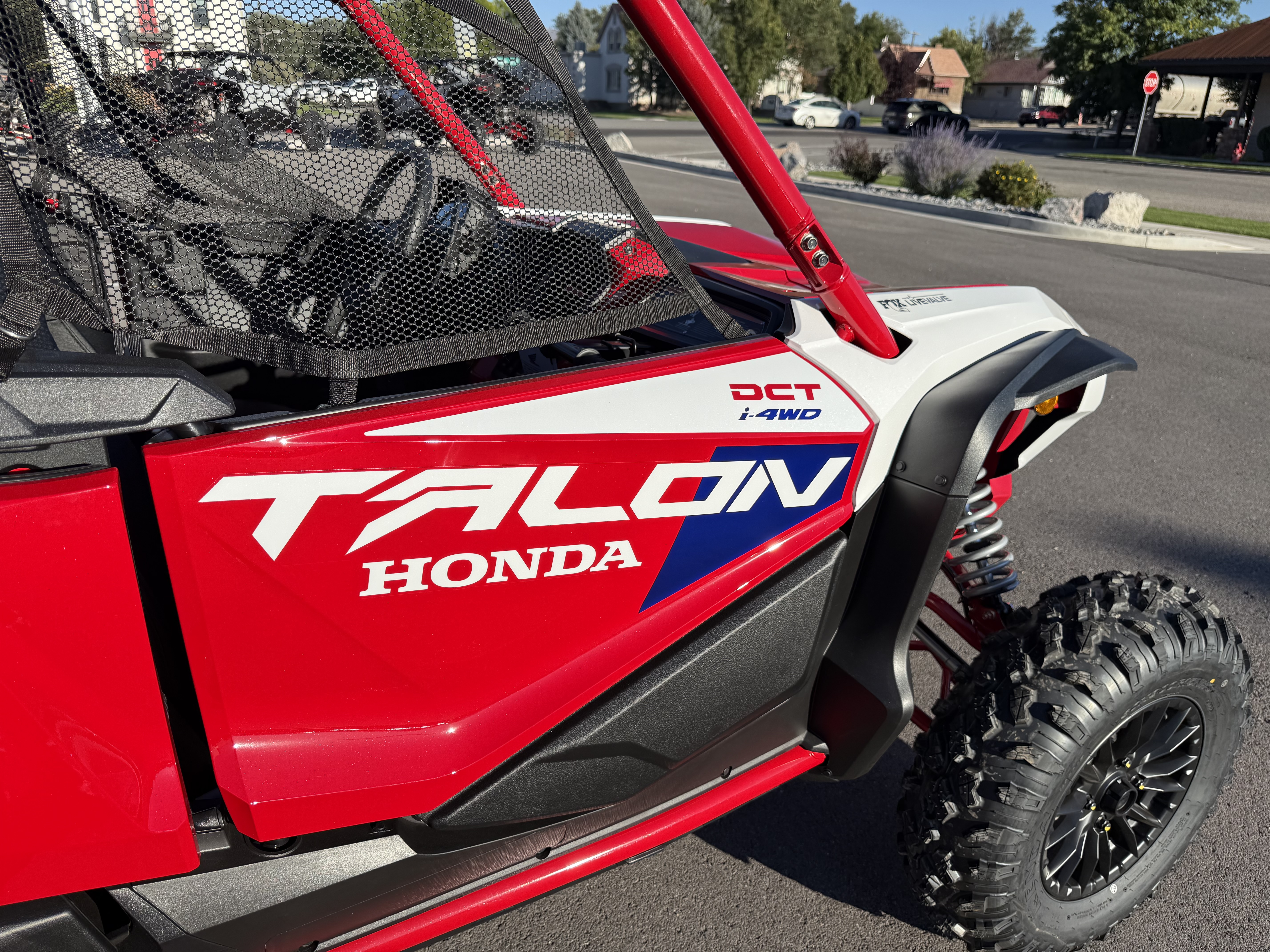 2026 HONDA TALON 1000R-4 FOX LIVE VALVE UTV